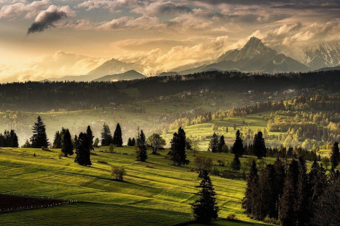 1300x867 Tatra Mountains Wallpaper. Tatra