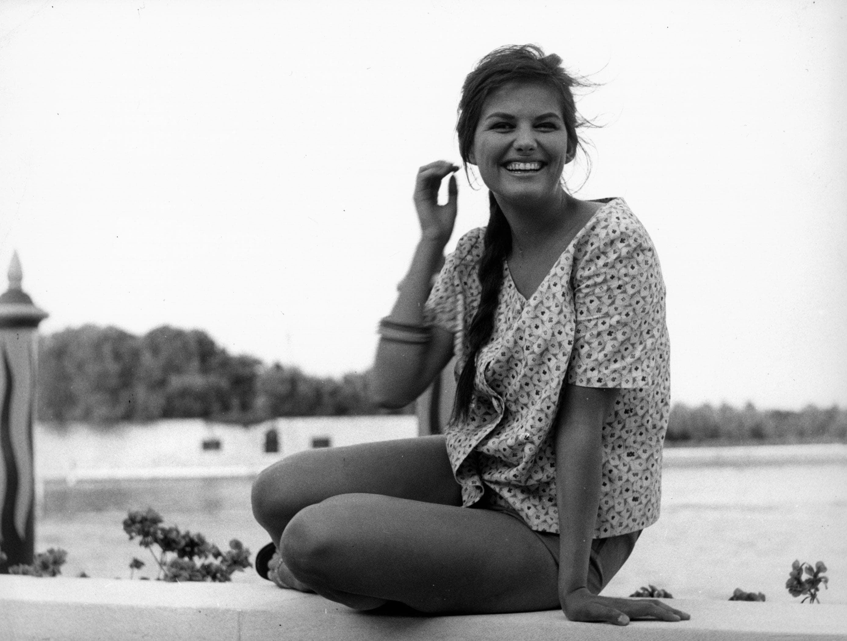 2775x2099 Claudia Cardinale HD
