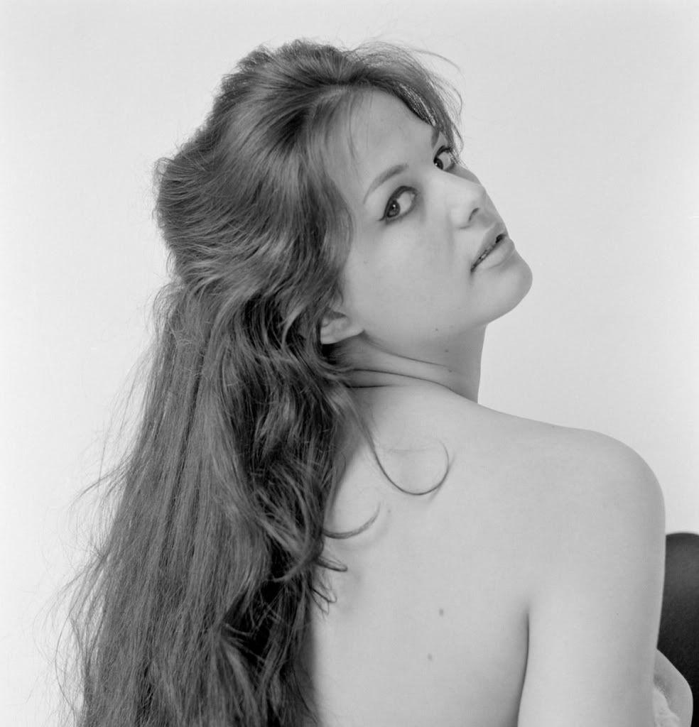 984x1024 claudia Cardinale Photo