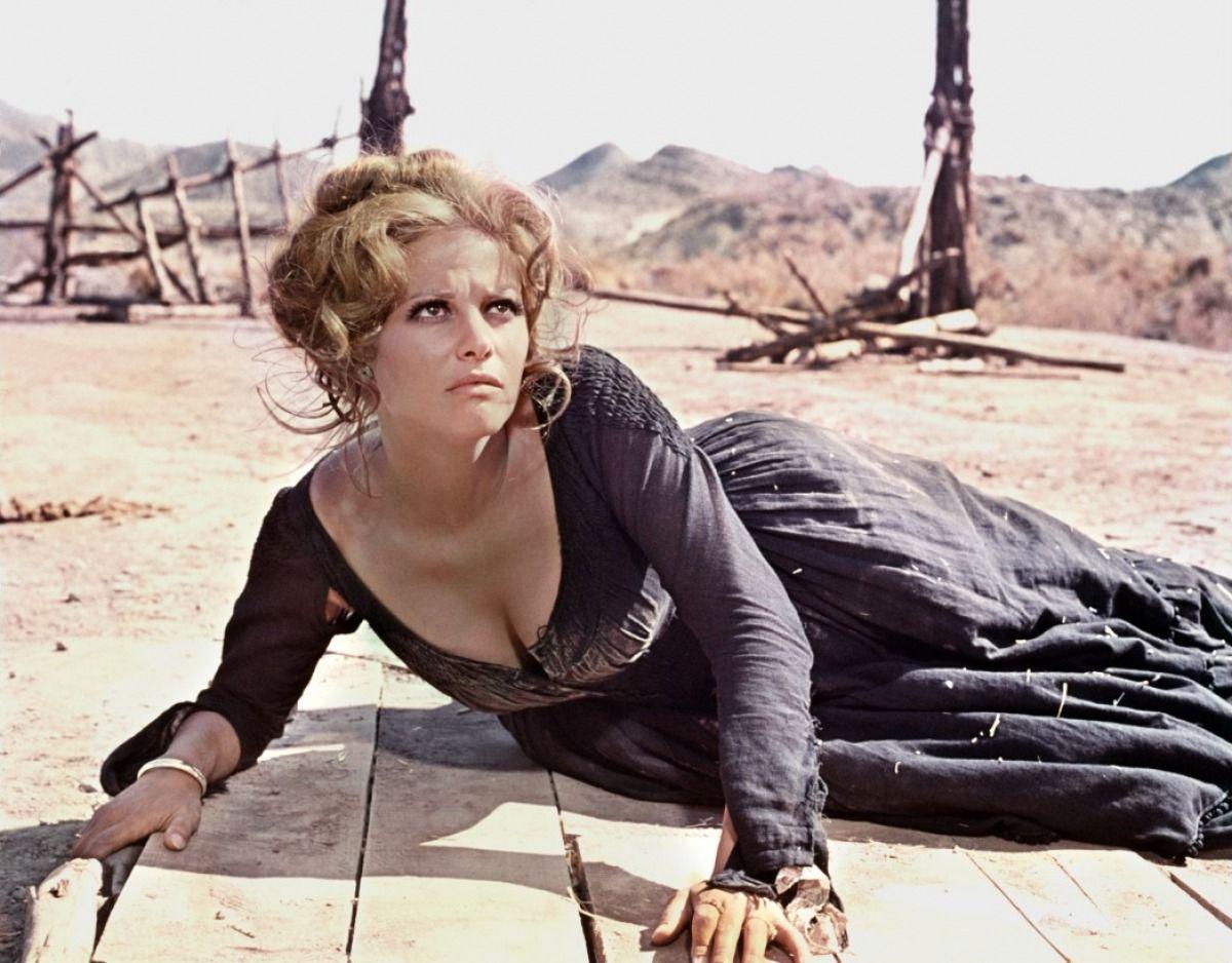 1200x938 Claudia Cardinale wallpaper
