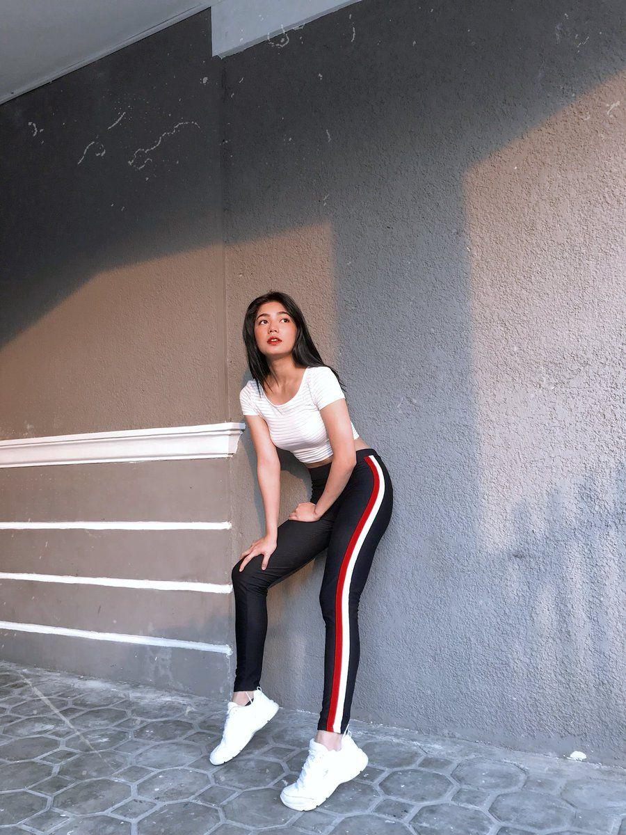 900x1200 JANE DE LEON shots at our new home