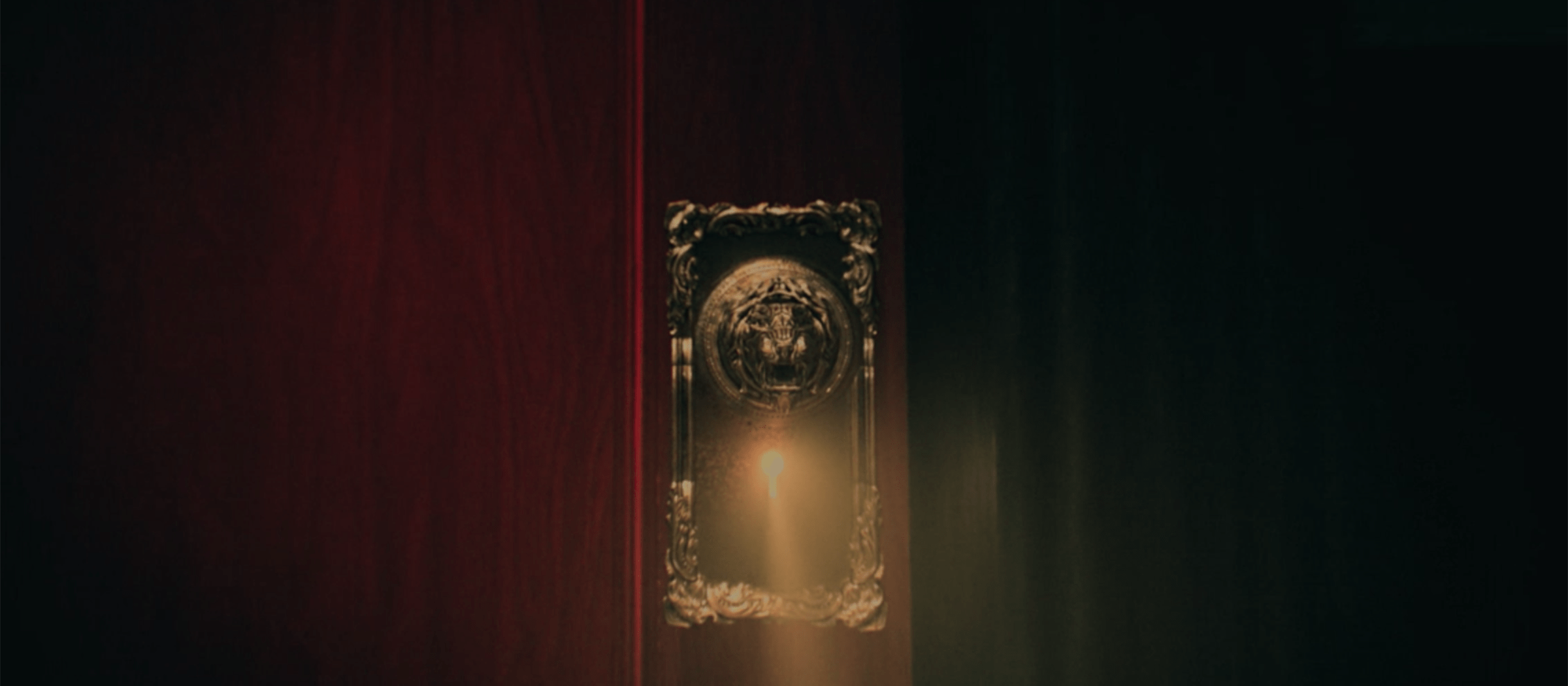 2400x1050 The Haunting of Hill House: 17 Easter Eggs from the Book