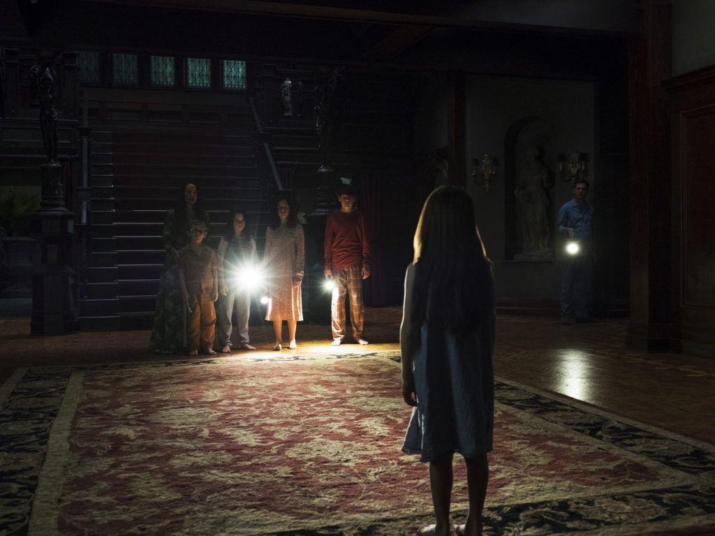 1024x768 The Haunting of Hill House Is 90 Percent of an Amazing Show
