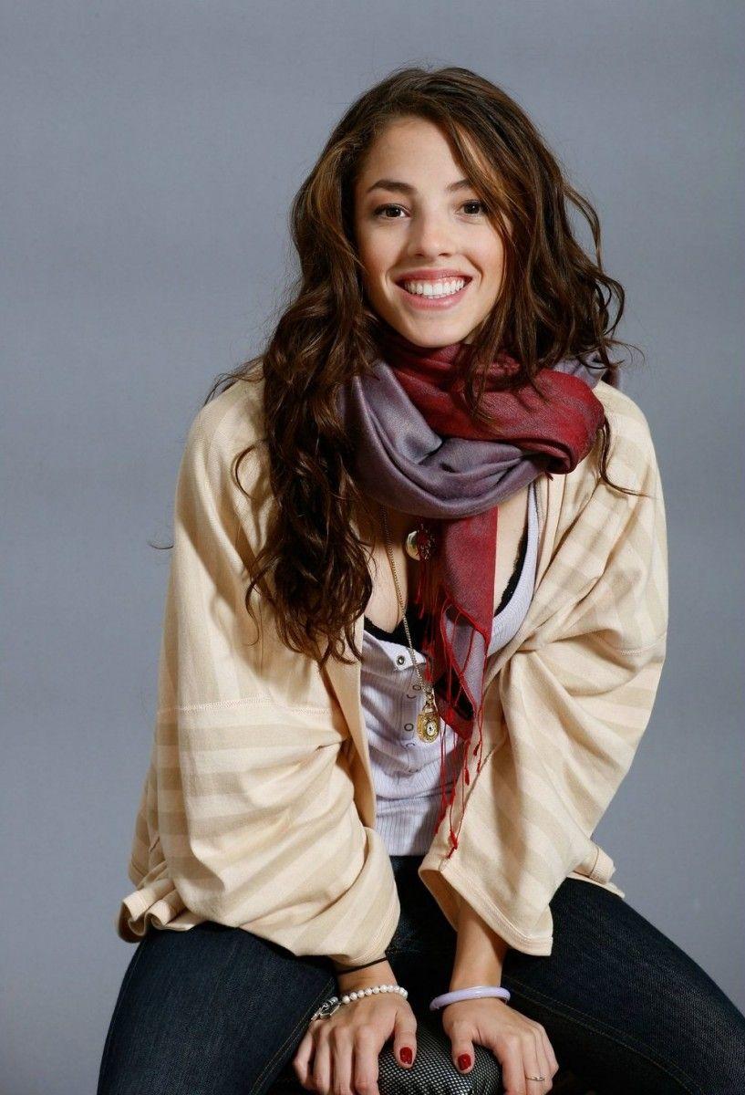 817x1200 Olivia Thirlby wallpaper