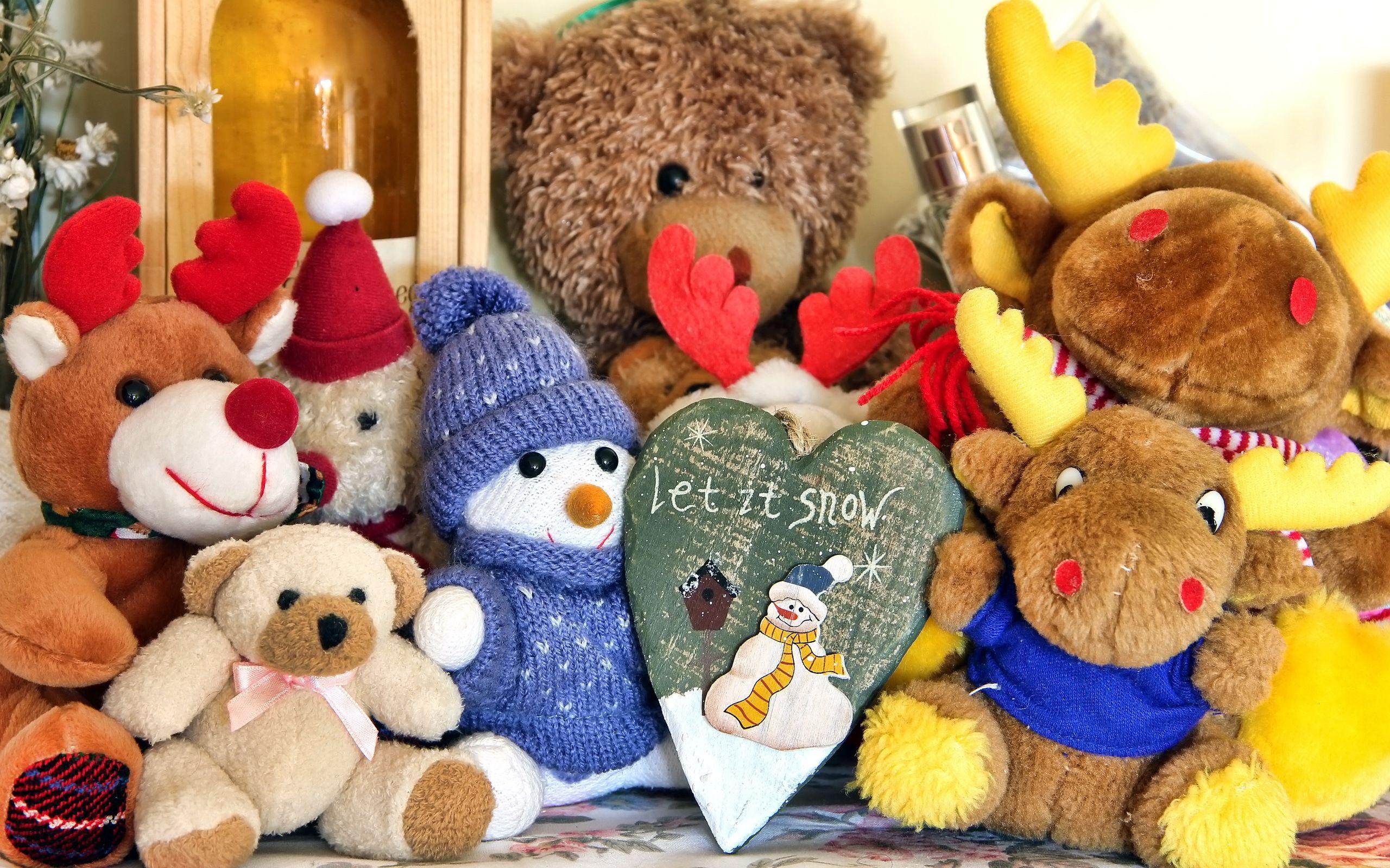 2560x1600 Stuffed Animal HD Wallpaper. Background Imagex1600
