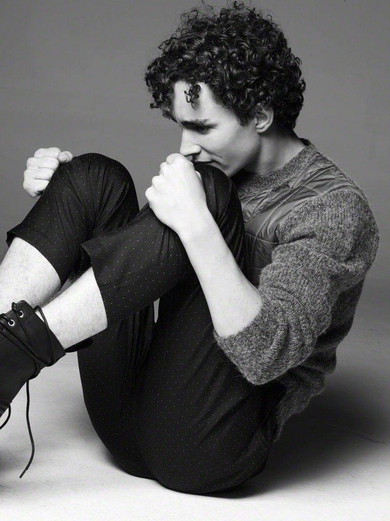 Robert Sheehan Wallpapers - Top Free Robert Sheehan Backgrounds