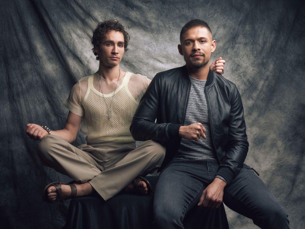 1024x768 Robert Sheehan & David Castañeda spill The Umbrella Academy secrets
