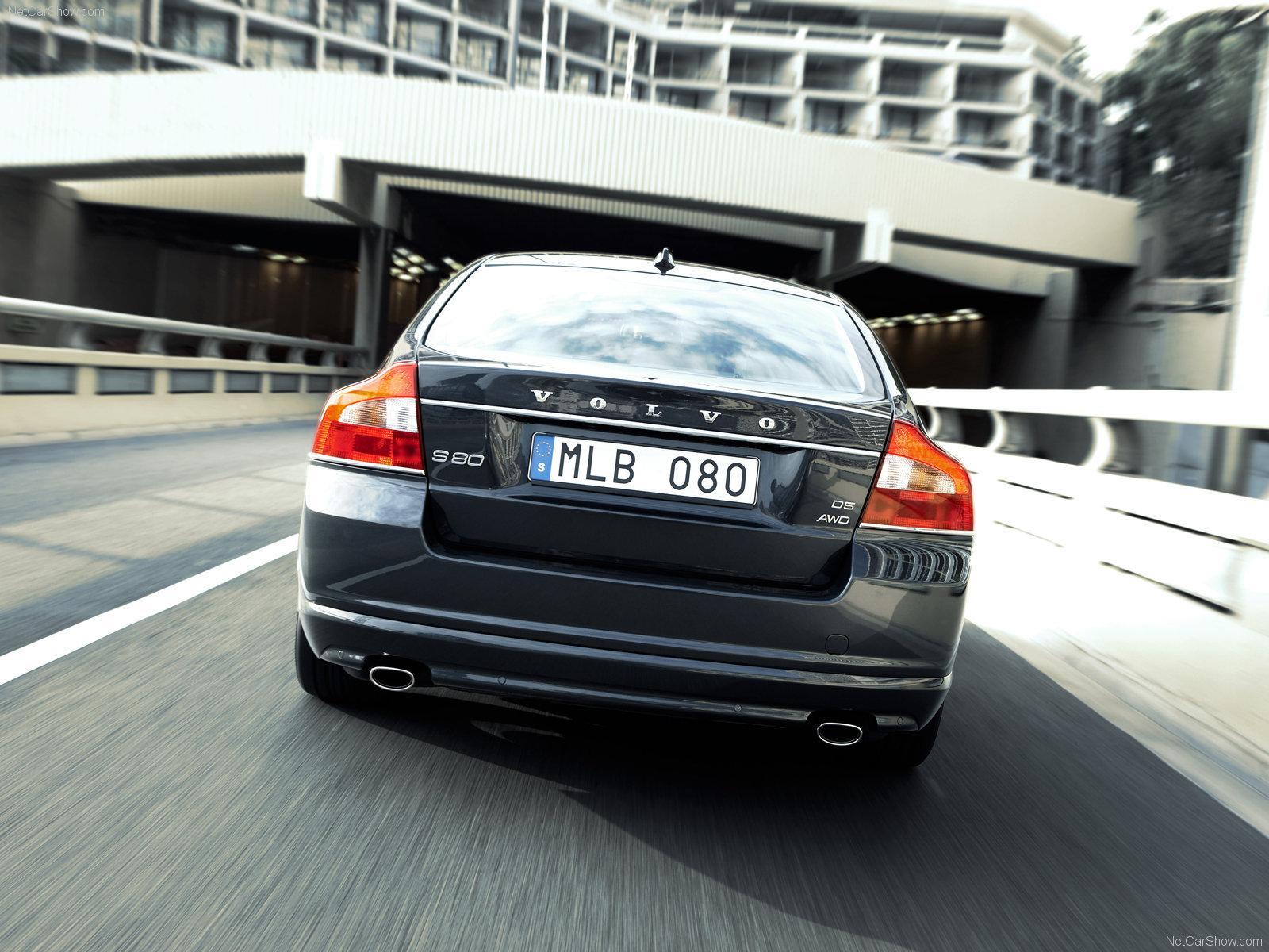 1600x1200 Volvo S80 Wallpaper