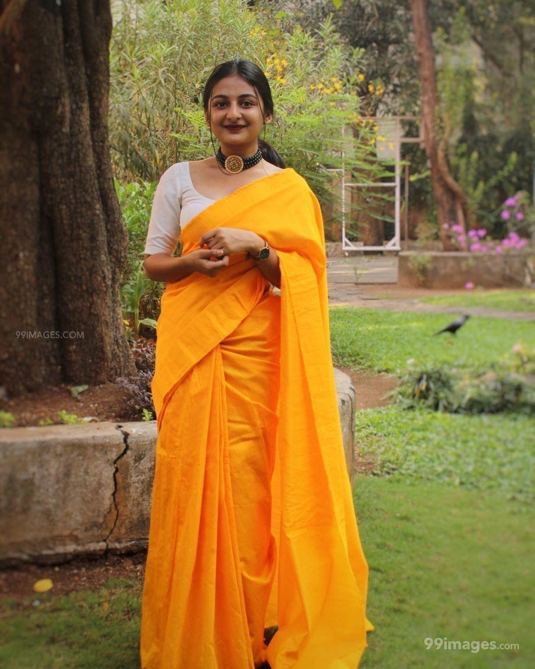 1080x1350 Esther Anil Hot HD Photo, Wallpaper, WhatsApp DP 1080p
