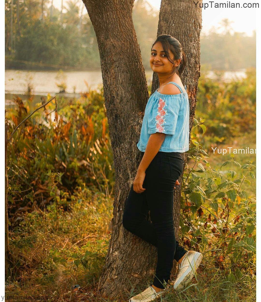 1080x1251 Esther Anil Hot Photo Cute Picture In HD