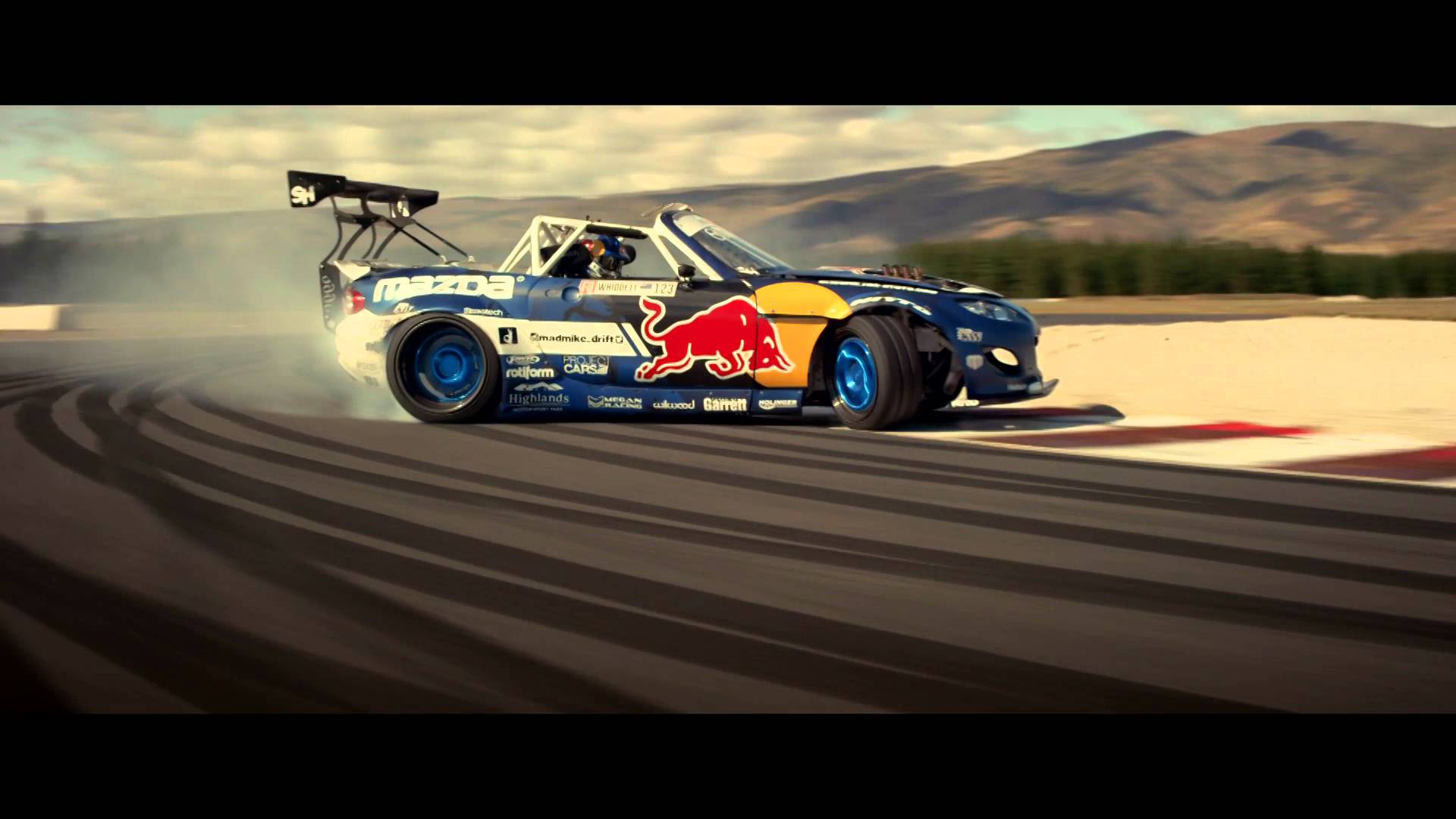 1920x1080 Epic Radbull Mazda Miata With Powerful Engines Puls 120 mph Slides