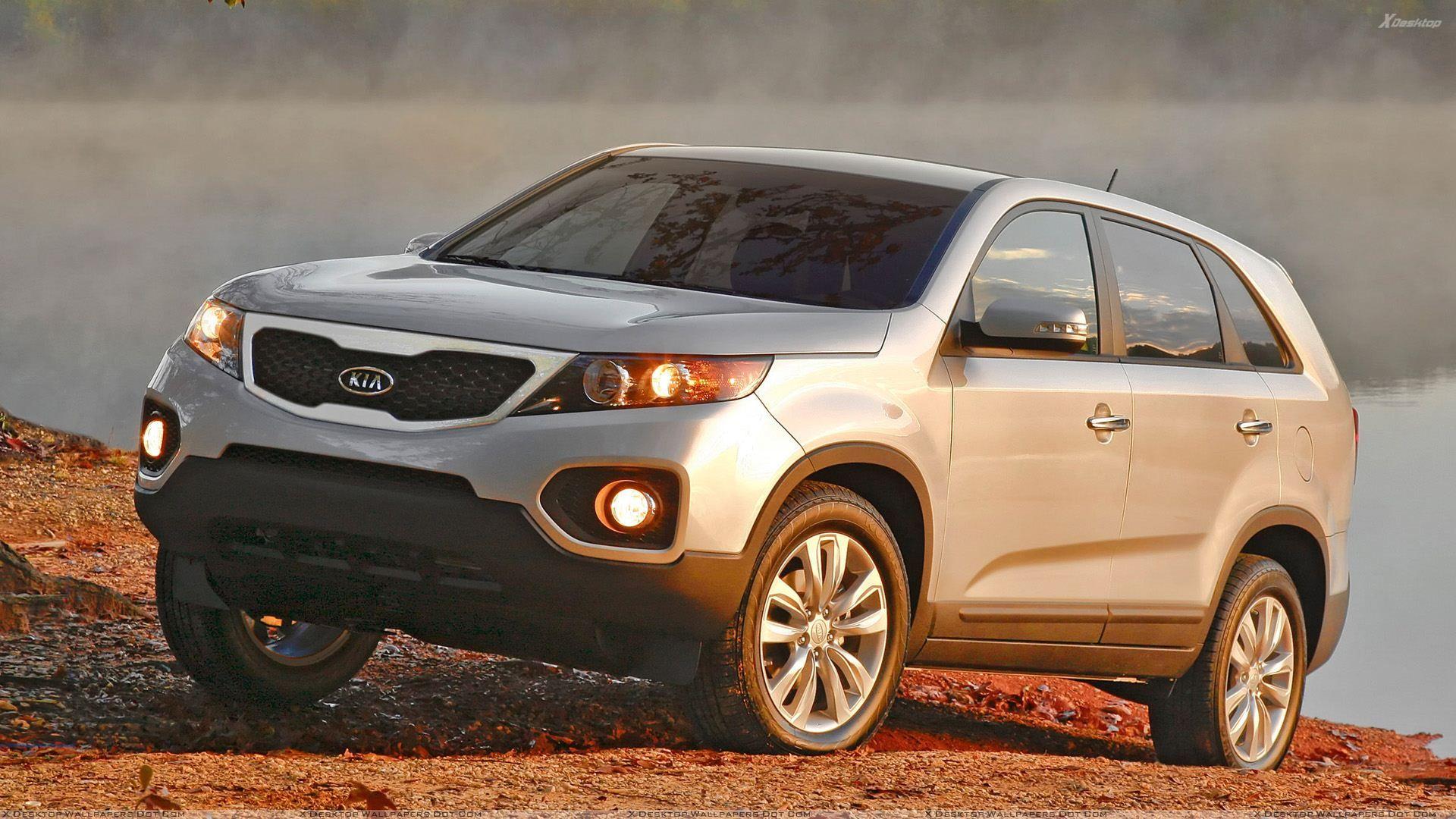 1920x1080 Kia Sorento 2011 Pose In Sun Light Wallpaper