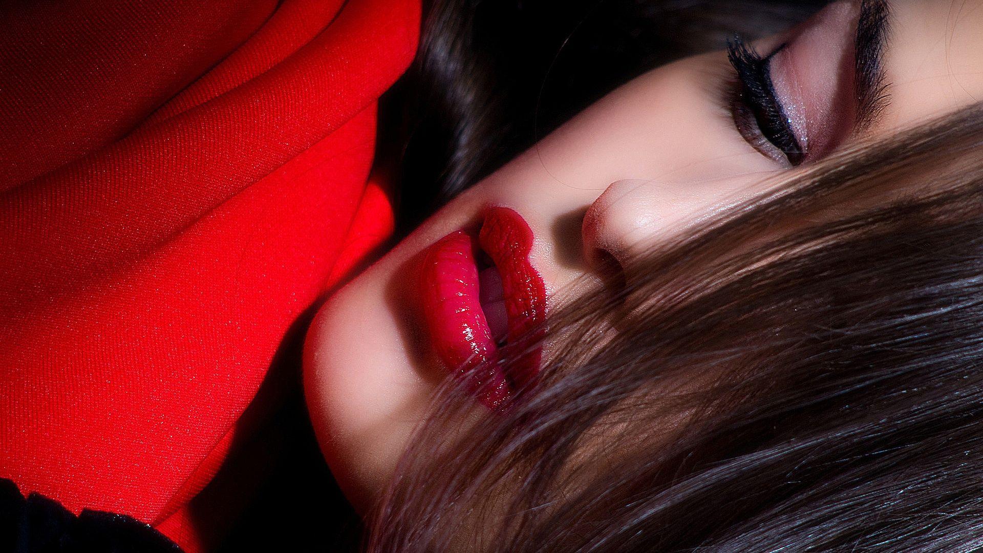 1920x1080 Red Lips Hairs Wallpaper 28452