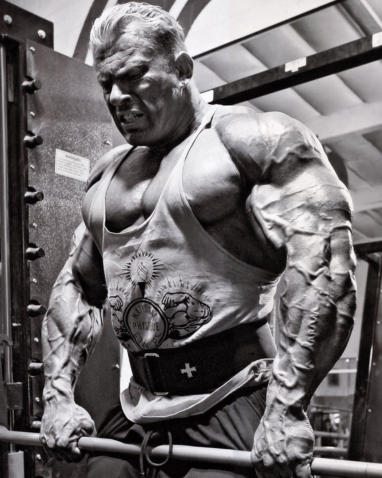 1280x1600 Dennis Wolf