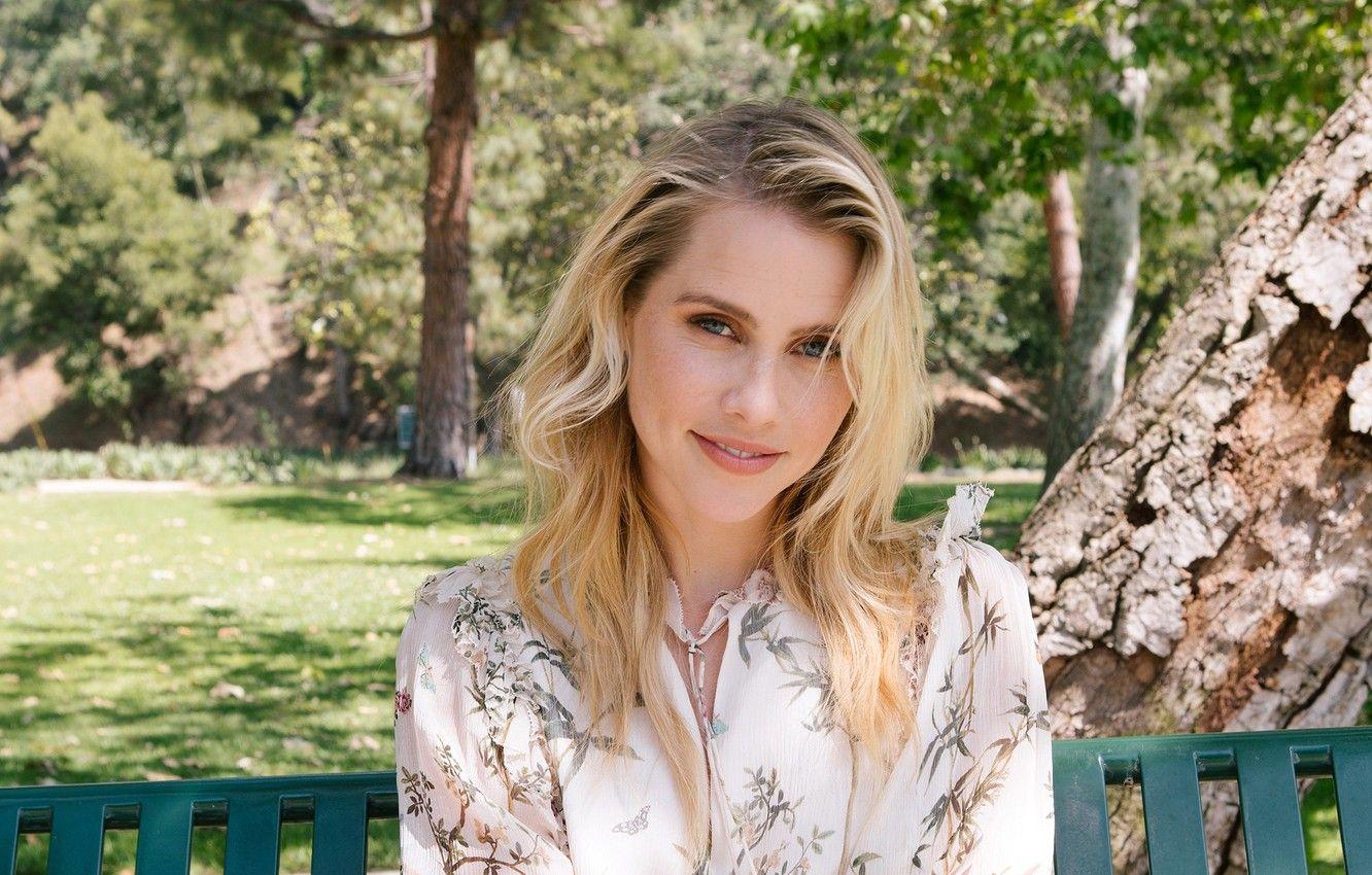 1332x850 Wallpaper smile, actress, blonde, Claire Holt image for desktop