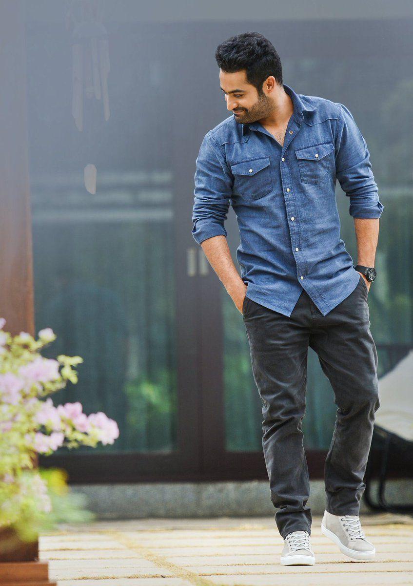 847x1200 Aravindha Sametha (2018)