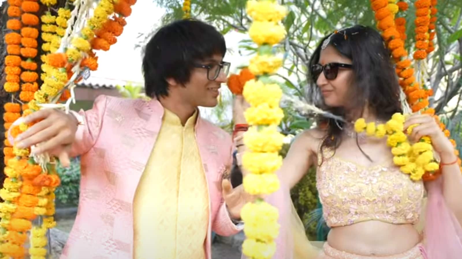 1600x900 YouTuber Sourav Joshi Dances With Bride Avantika At Haldi Ceremony. Photo & Video Out