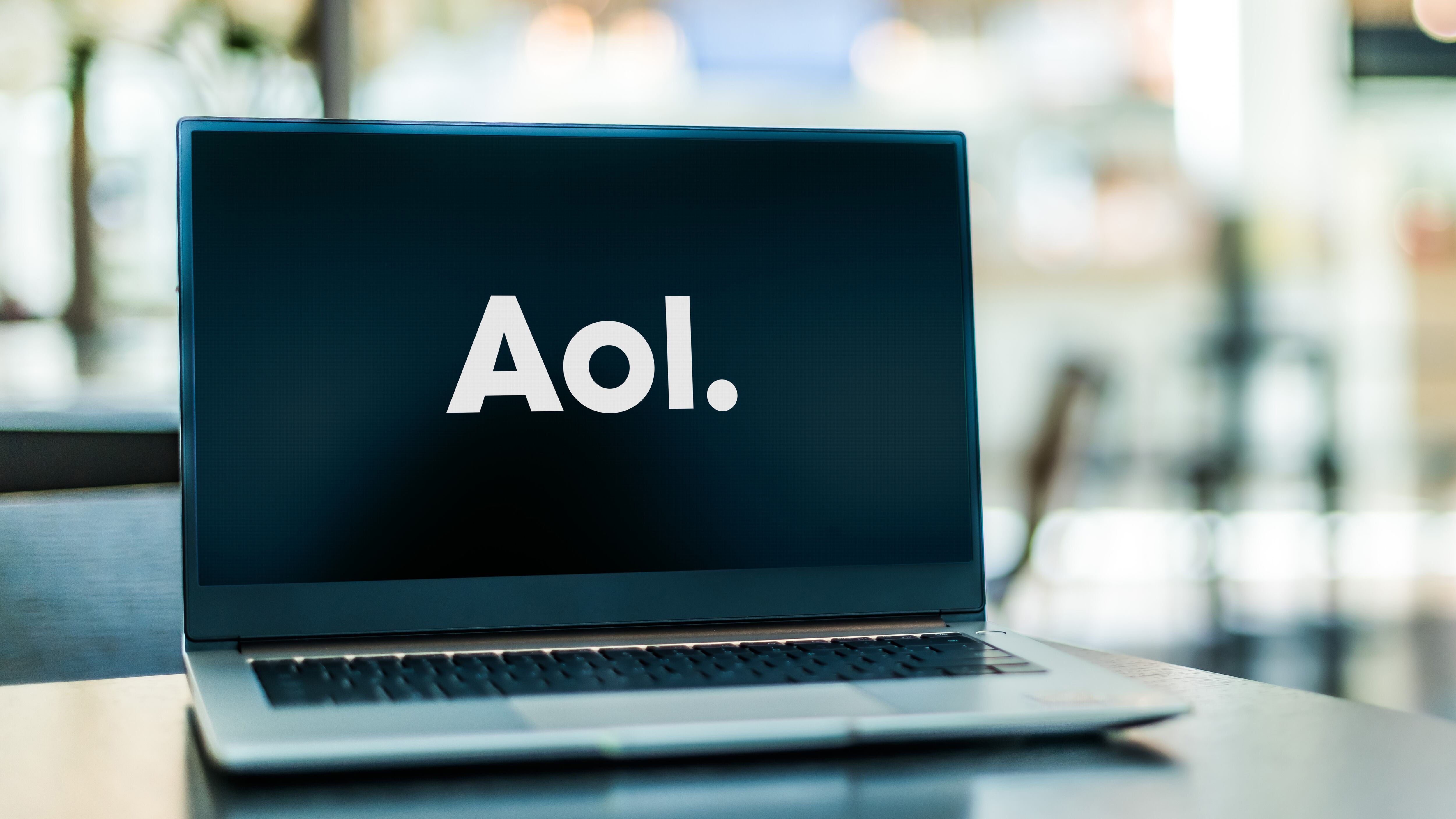5000x2813 Hanging Up On Dial Up: AOL Pulls Plug On Dial Up Service