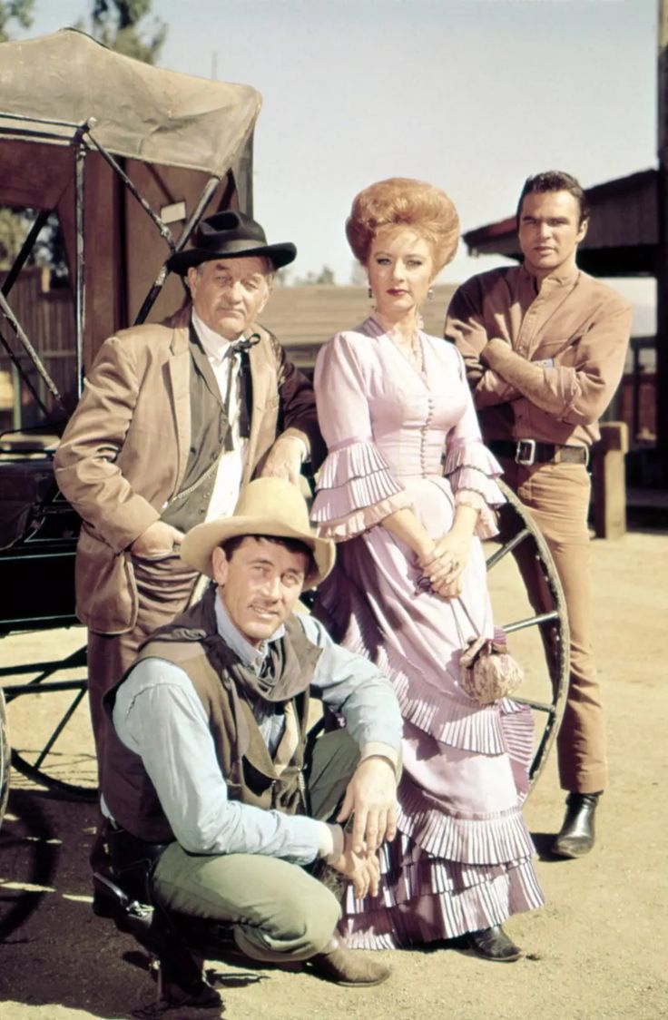 736x1124 Whatever Happened To Amanda Blake, Miss Kitty On 'Gunsmoke'?