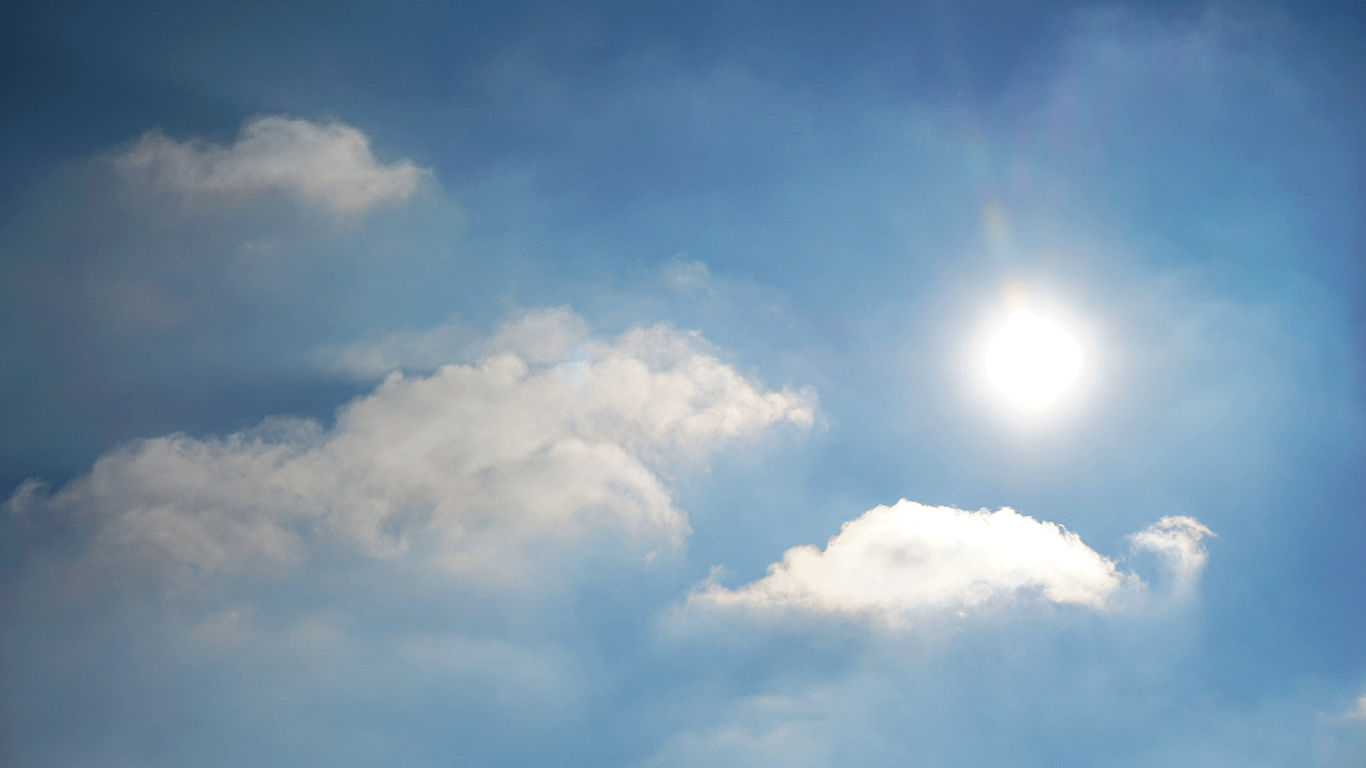 1366x768 Blue sky and sun.png