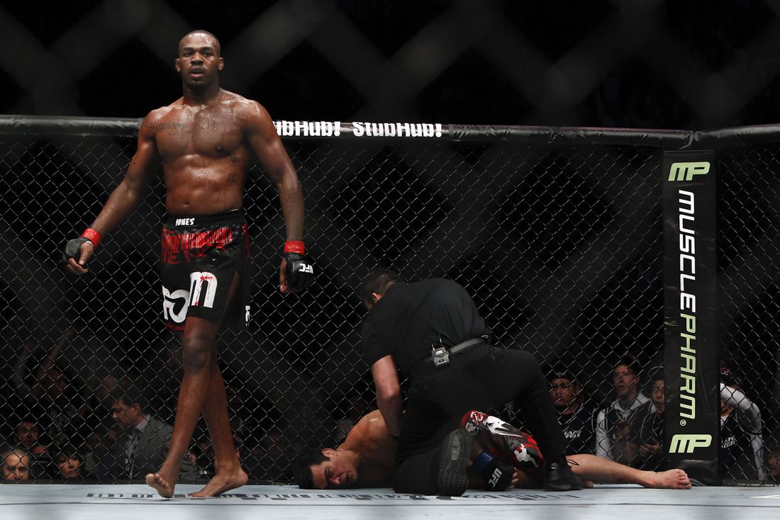1100x734 jon jones