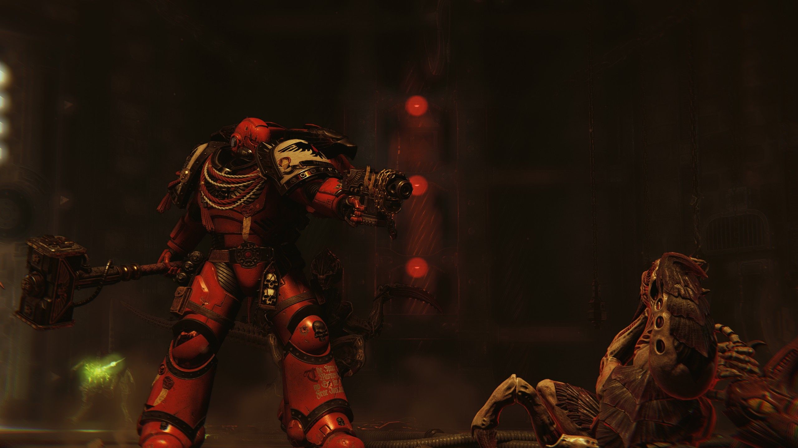 2560x1440 Handsome Blood Raven Shots