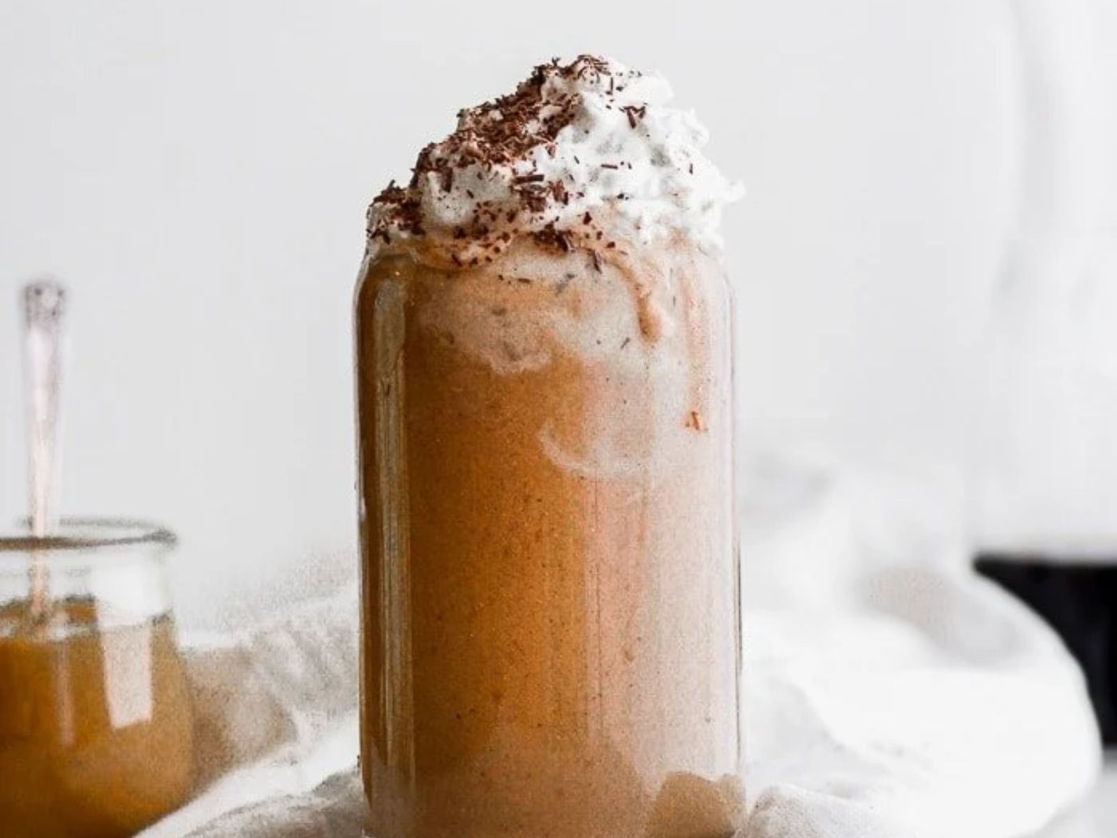 1600x1200 Healthy Protein Shakes That Actually Fill You Up