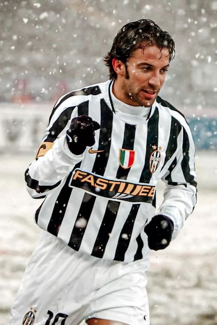 736x1104 Alessandro Del Piero ❄️