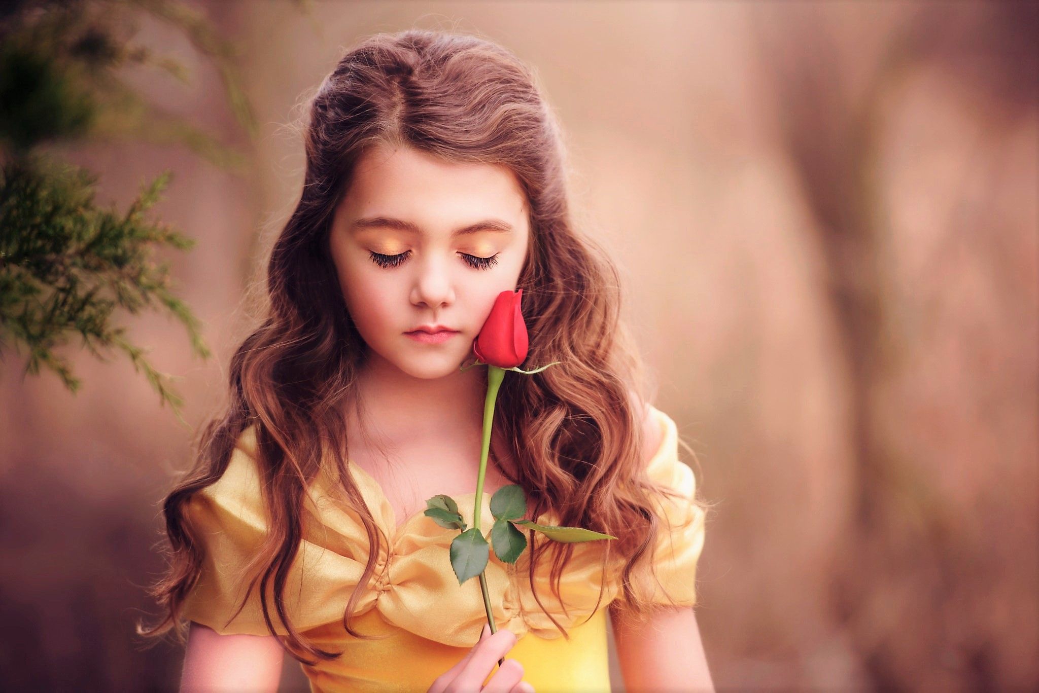 2048x1367 Little Girl Phone Wallpaper: Free 4K & HD Downloads