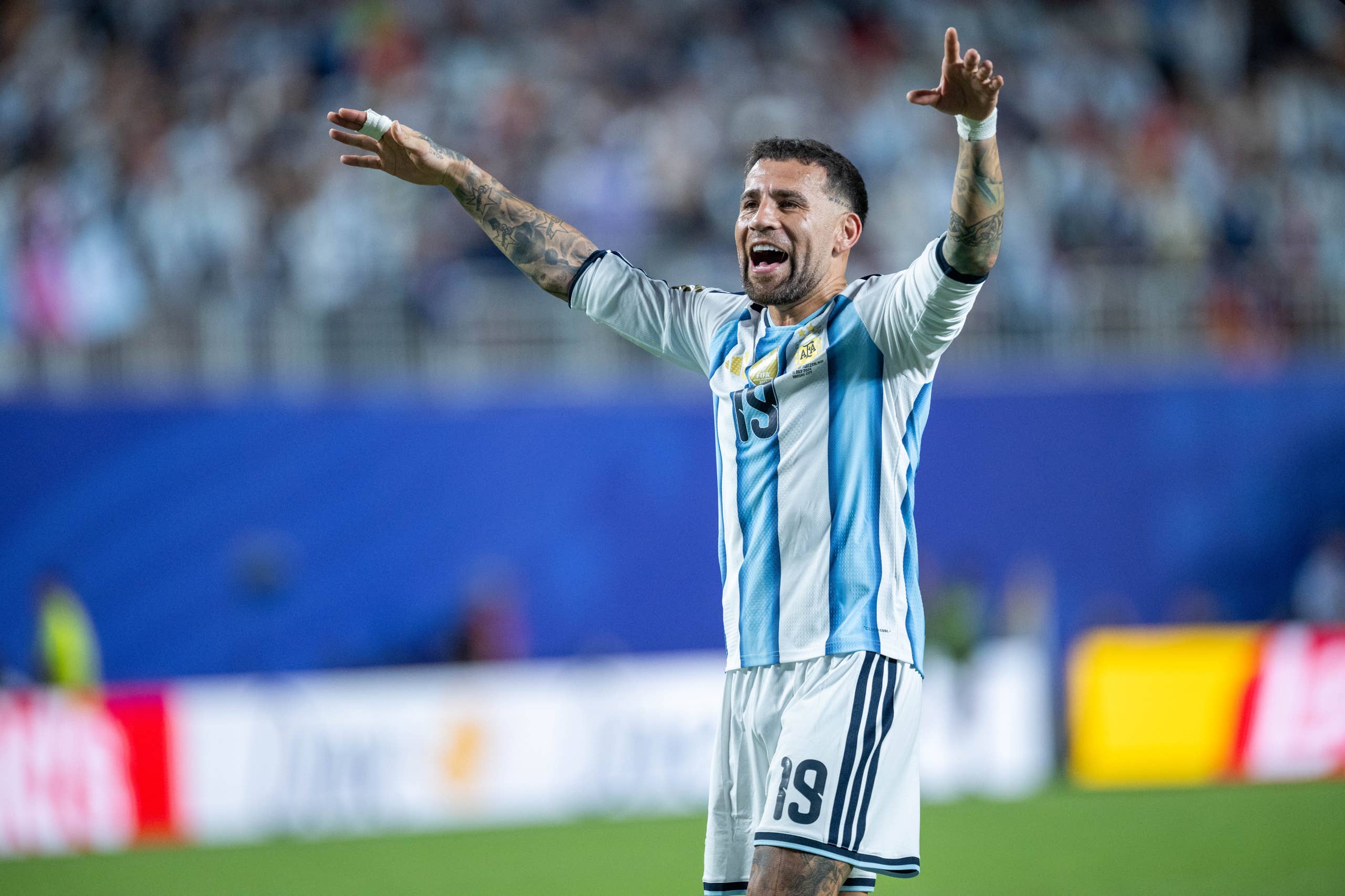 2560x1707 Diving Deep Into Nicolás Otamendi's Personal Life- Wife, Children, Parents, Siblings, Family Background & More