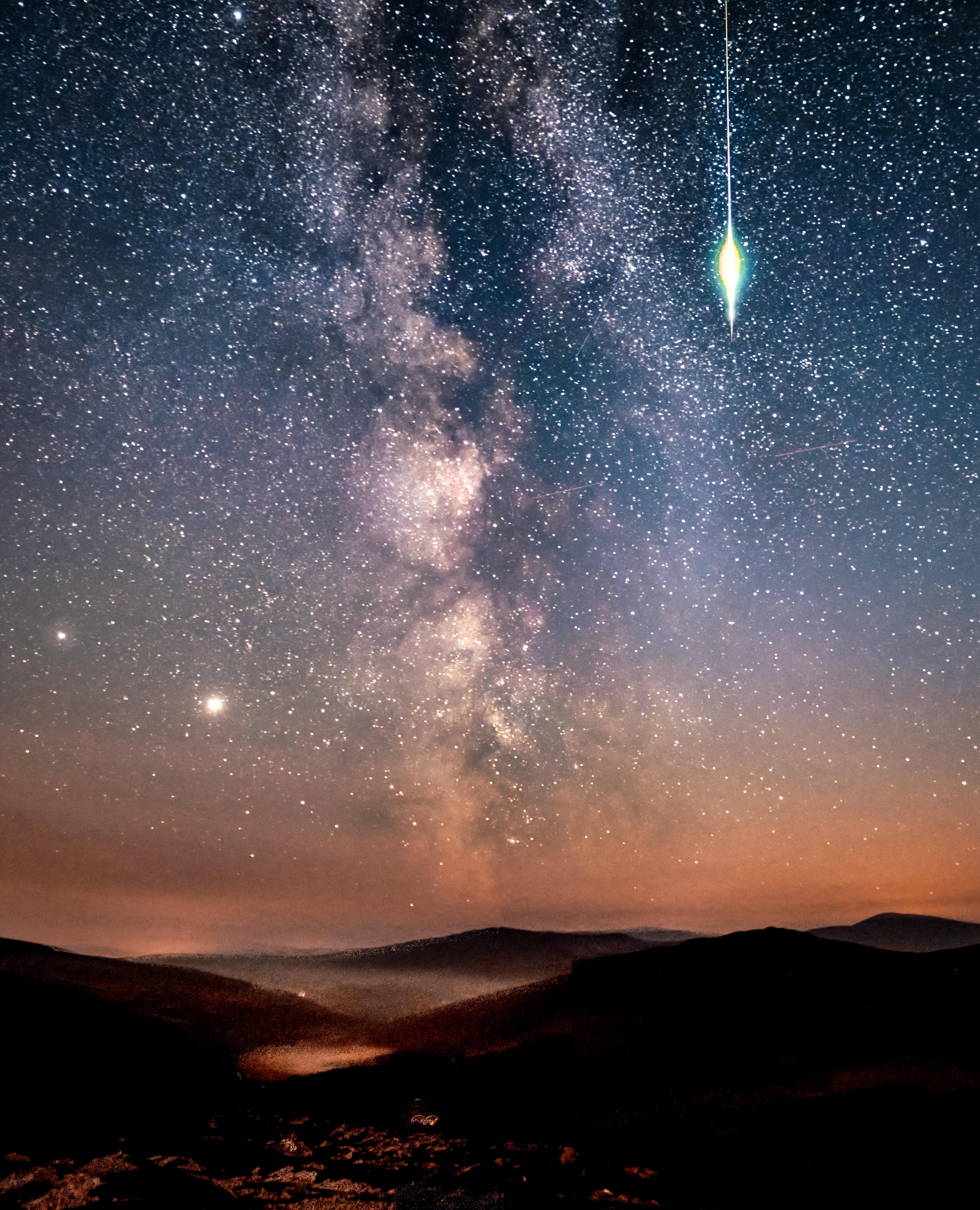 4664x5760 Perseids Meteor shower above Ireland