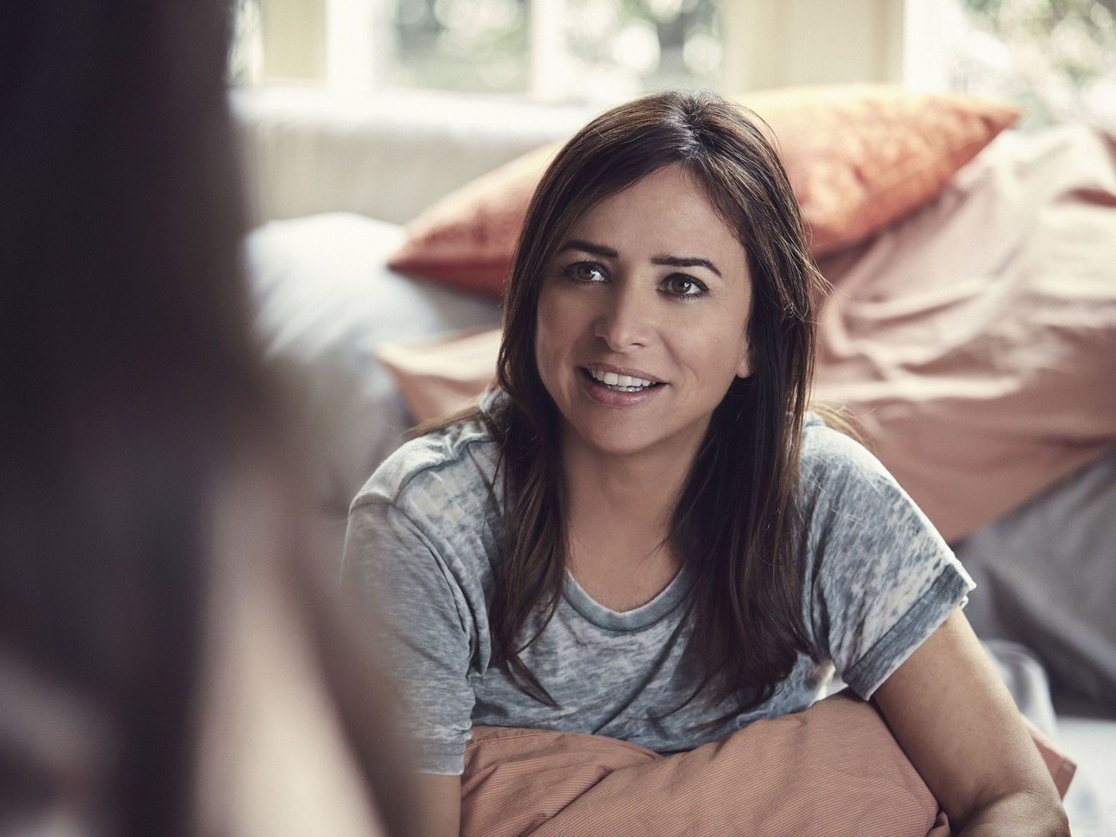 1600x1200 Pamela Adlon Better Things Interview