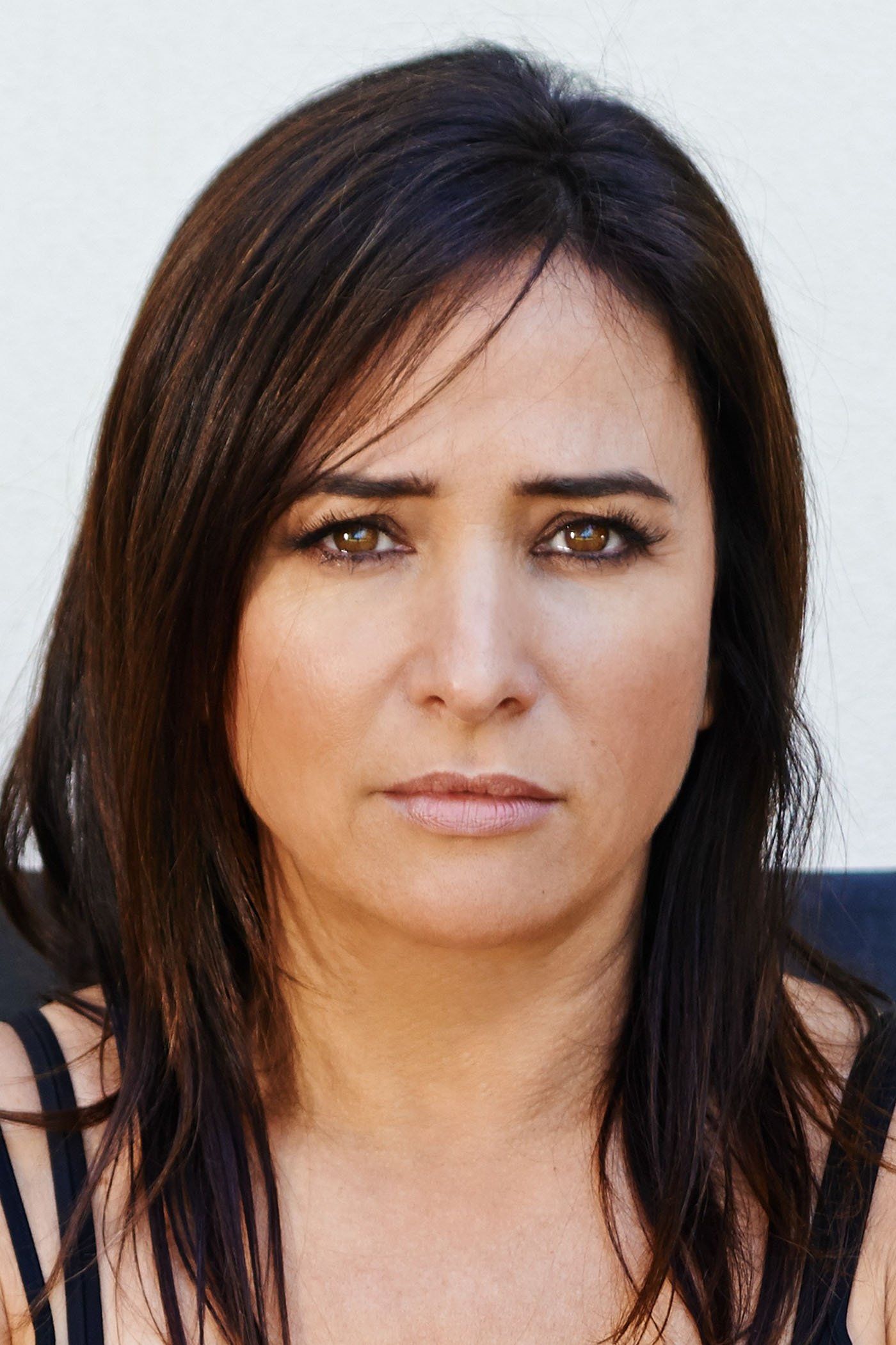 1400x2100 Pamela Adlon Image
