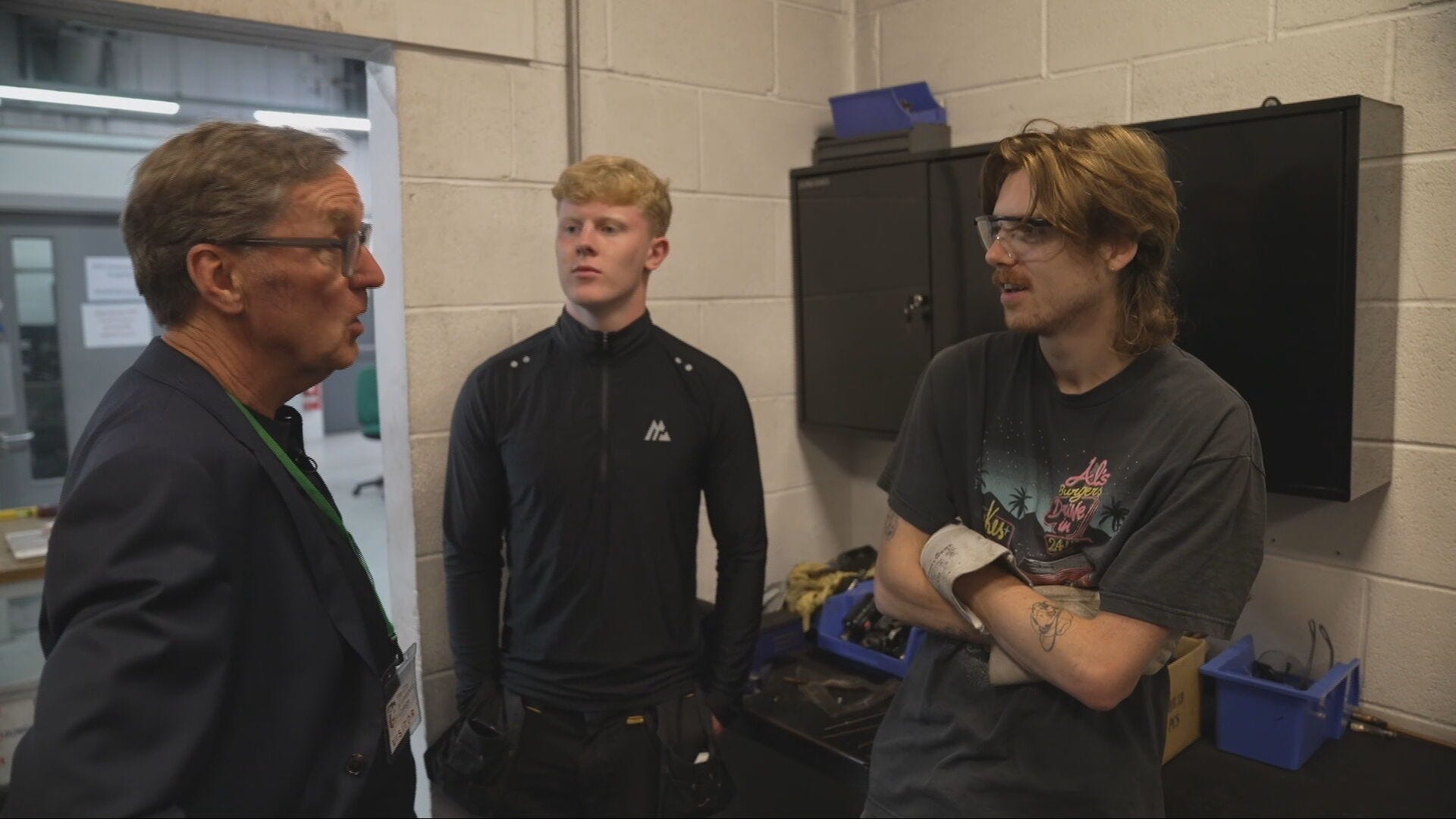 1920x1080 UK's 'lost generation' trapped out of work and education