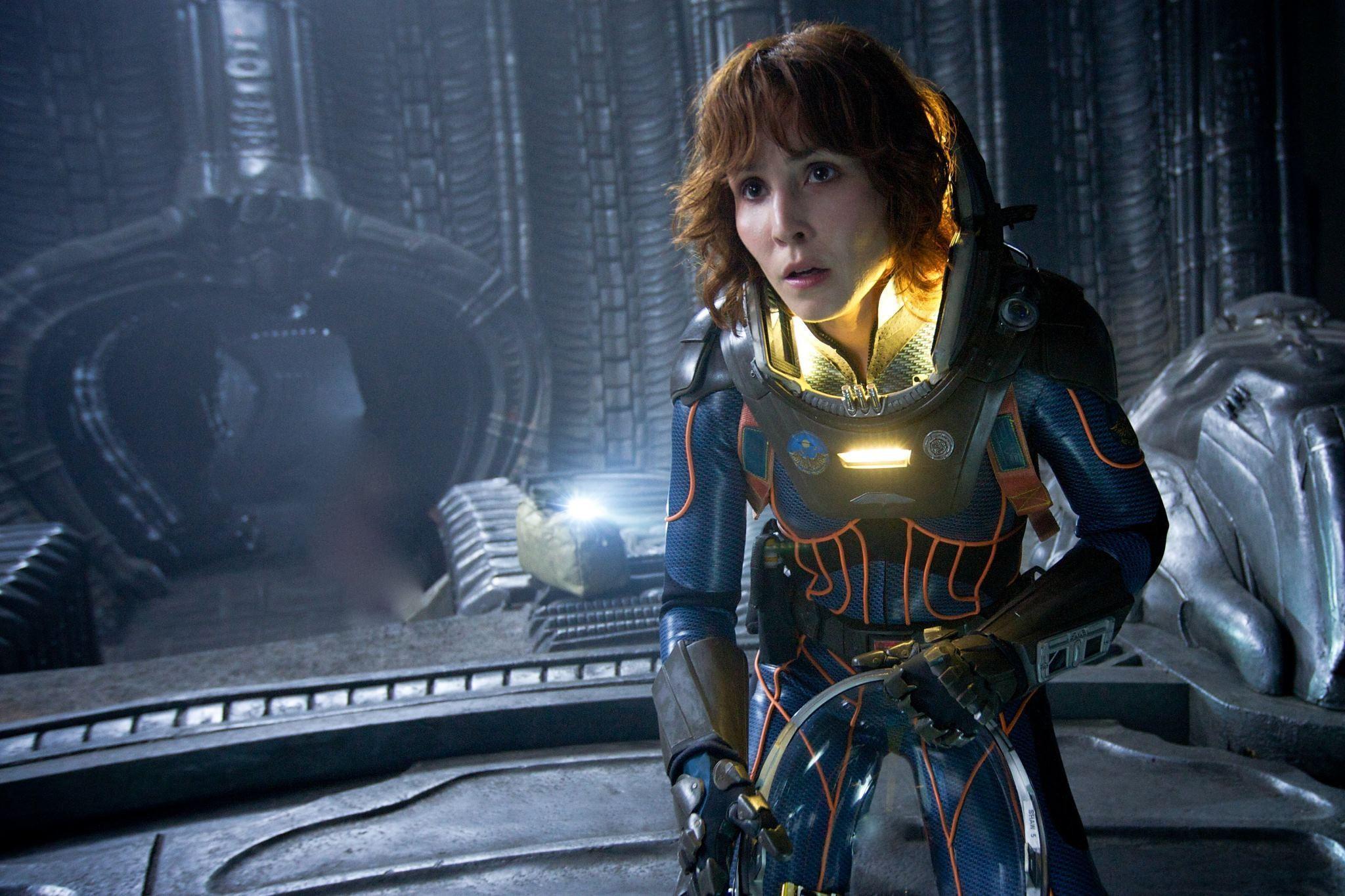 2048x1365 Alien: Covenant: Prometheus actor Noomi Rapace to return after all