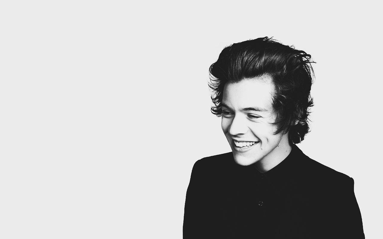 1280x800 Harry Styles Computer Background