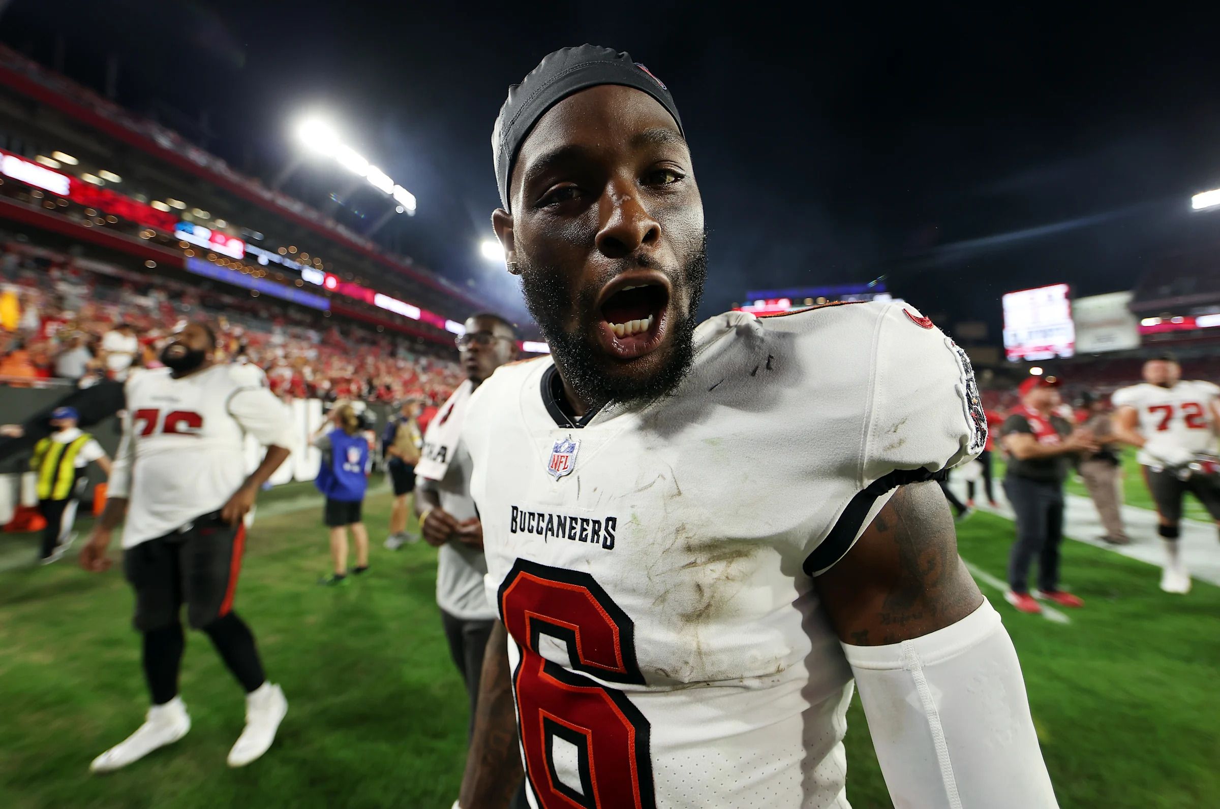2400x1593 NFL: Ex Steelers RB Le'Veon Bell Says He Won't Play Football This Year