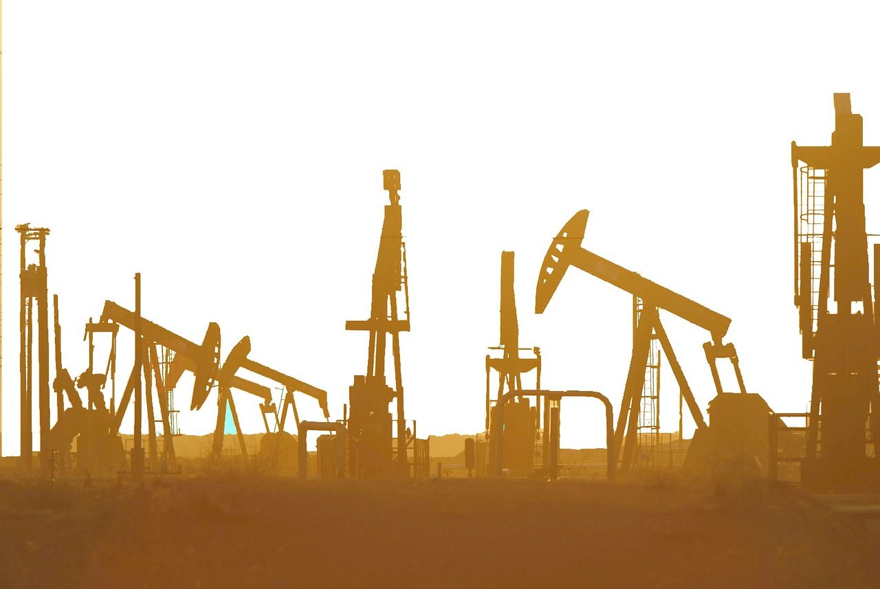 1280x857 Oil Rig Industry