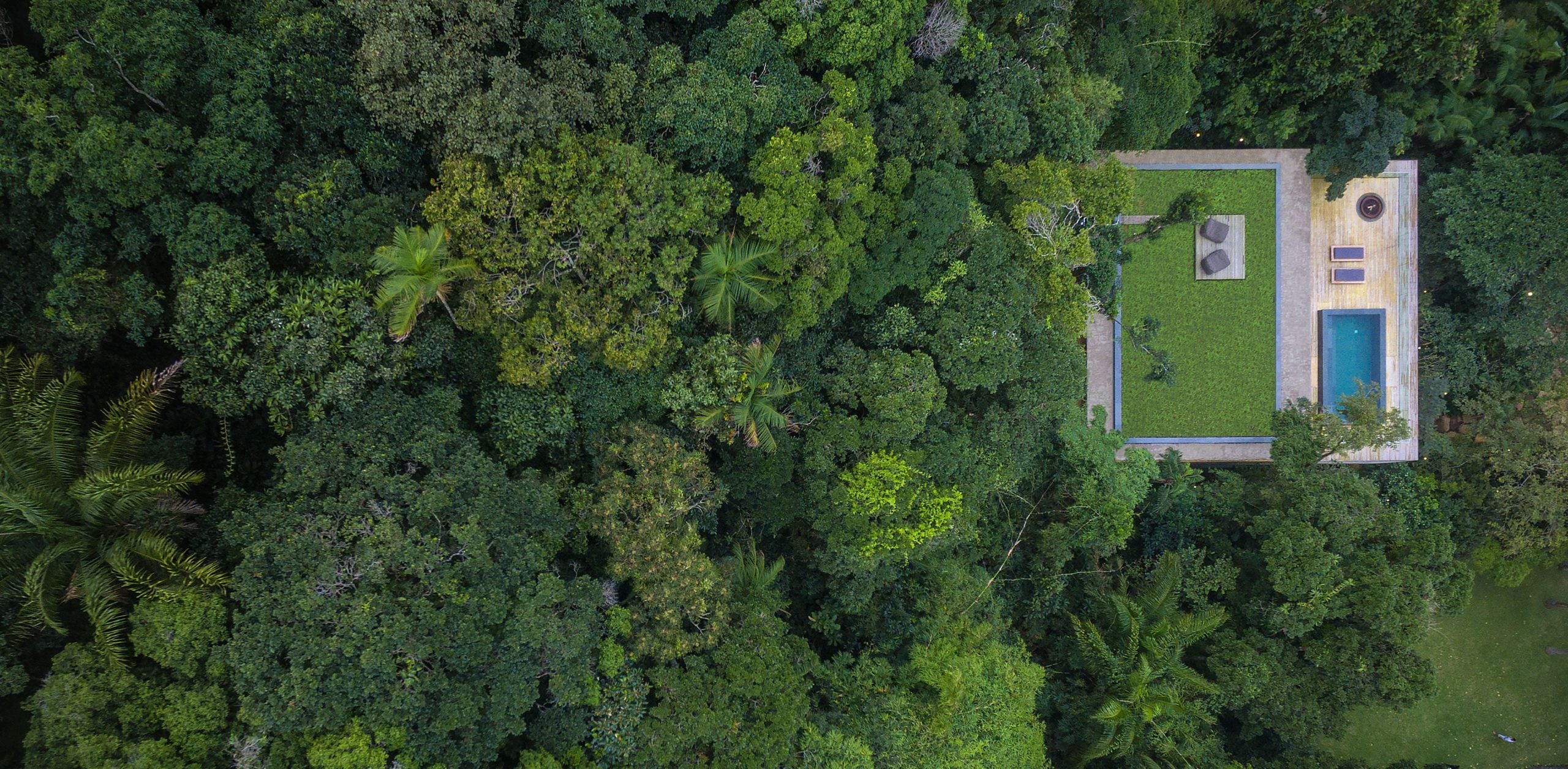 2560x1256 Serene Eco Brutalist Residences Across The Global South