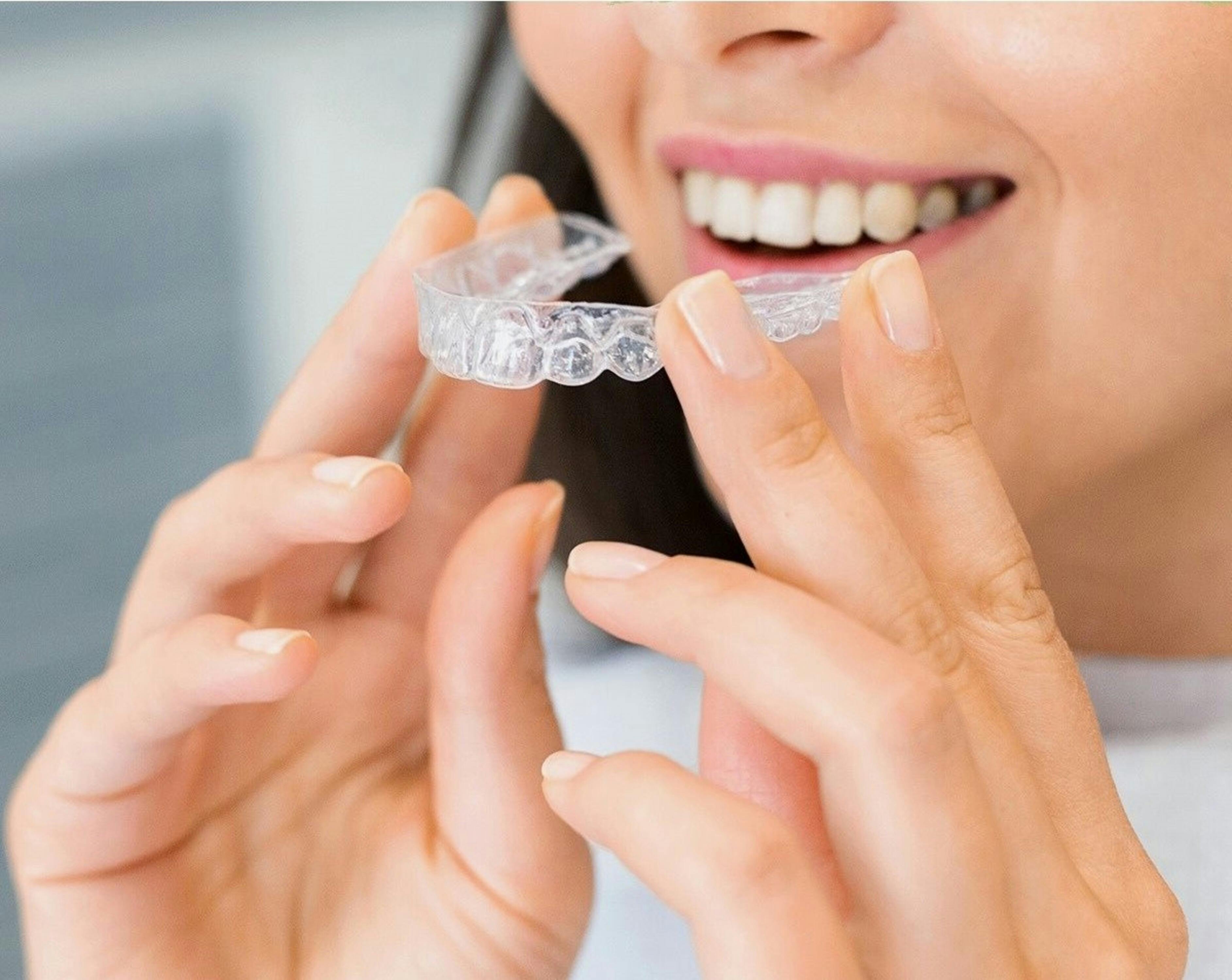 3770x3000 Invisalign vs. Braces: Which is Best for You?