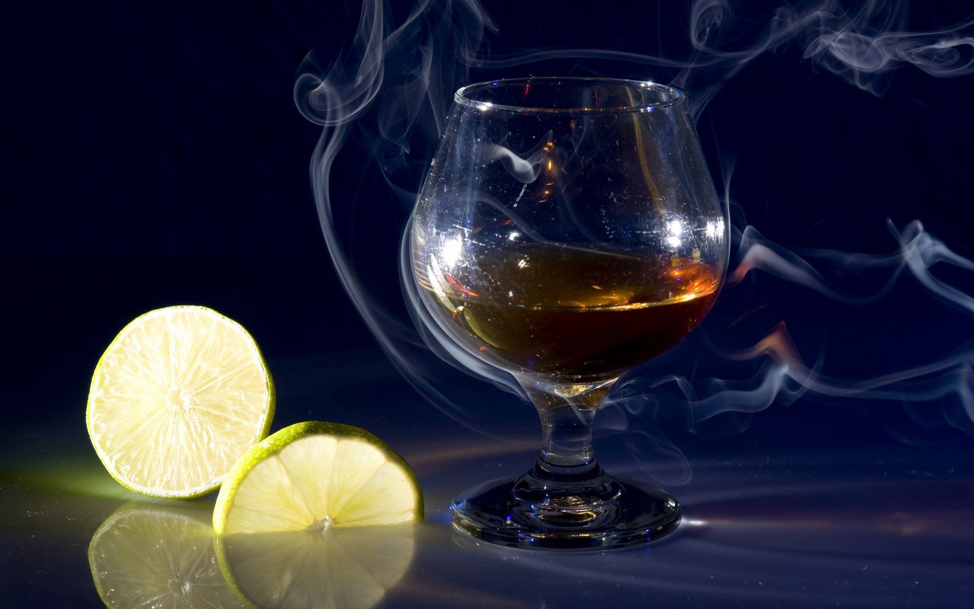 1920x1200 Whisky Delight: A Flavorful Fusion of Food and Smoke