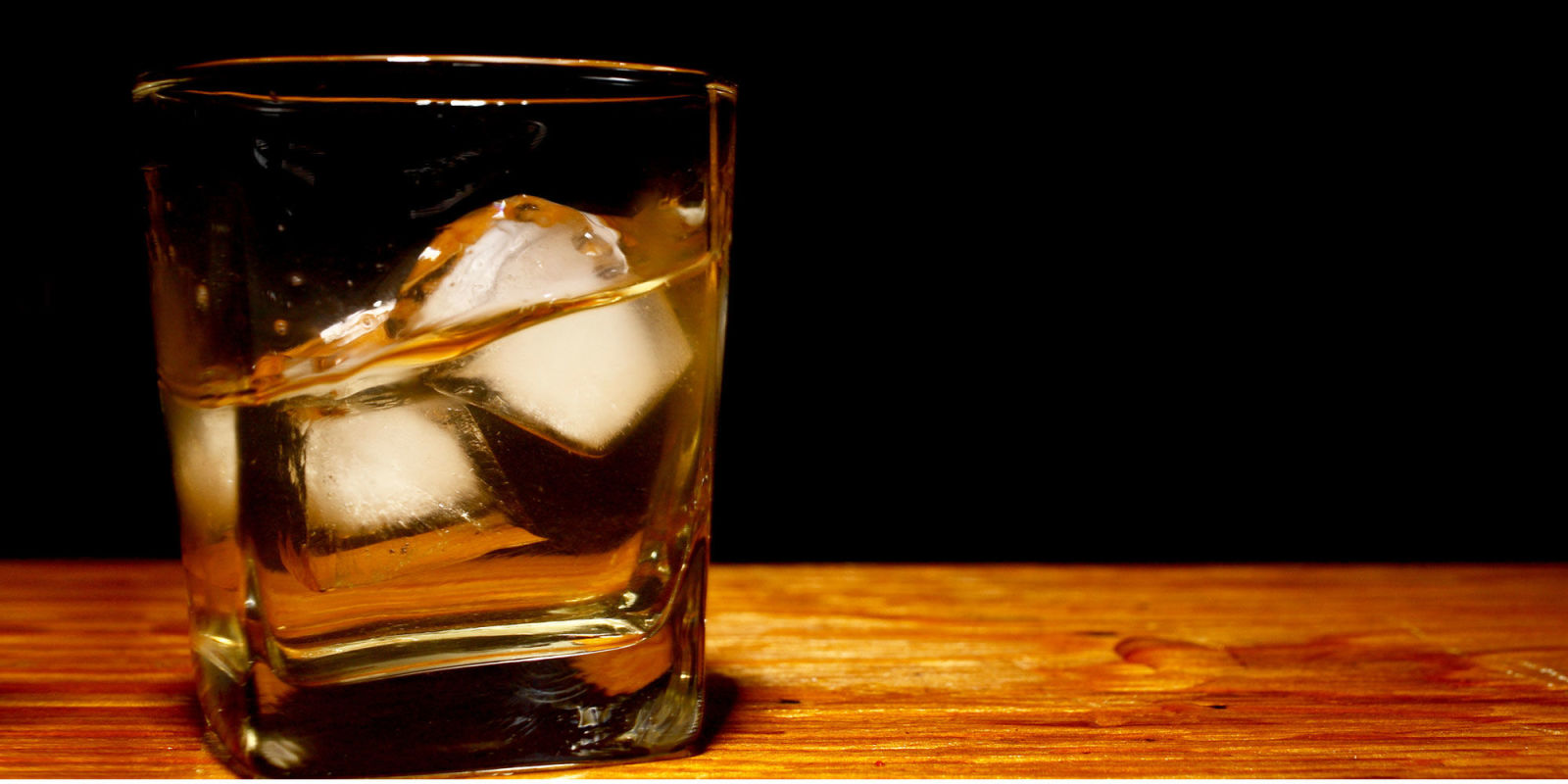 1600x800 Landscape 1429906987 Whiskey Glass