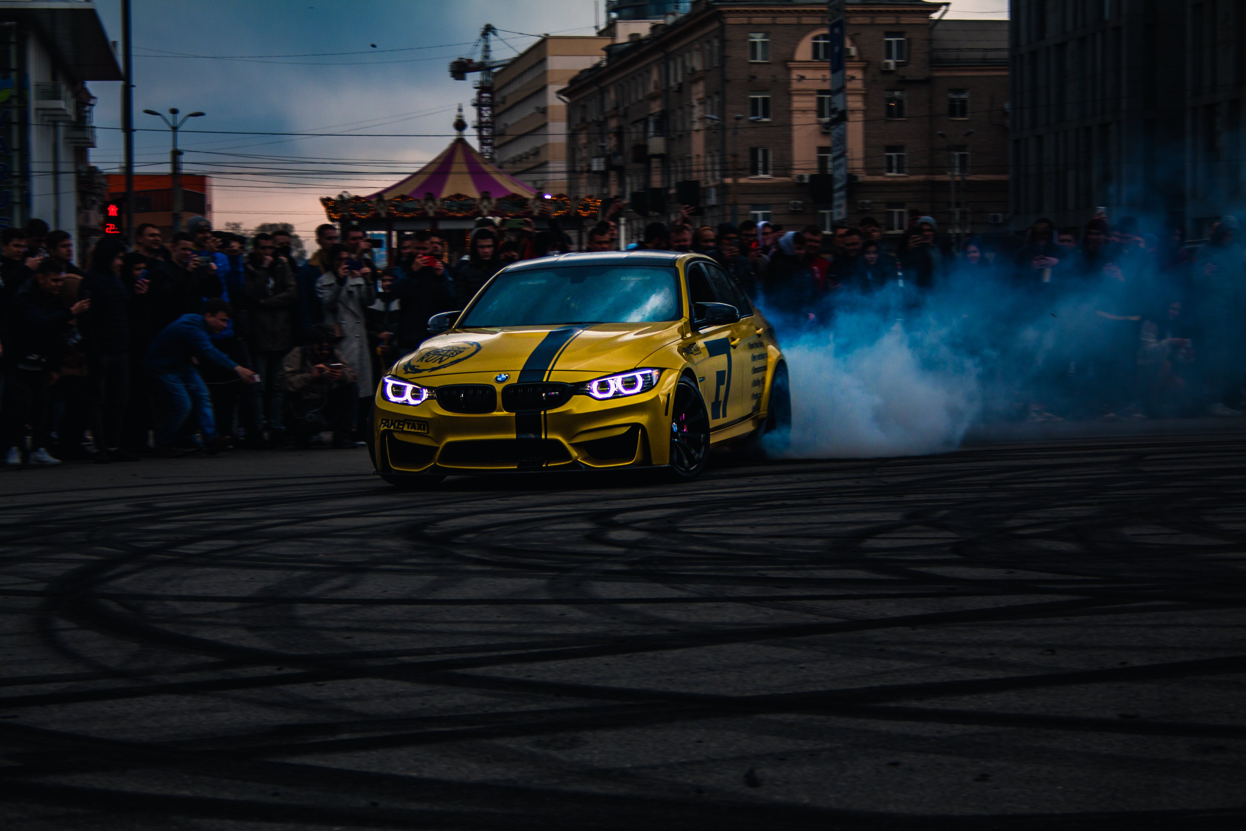 4752x3168 BMW Drift 4k Wallpaper