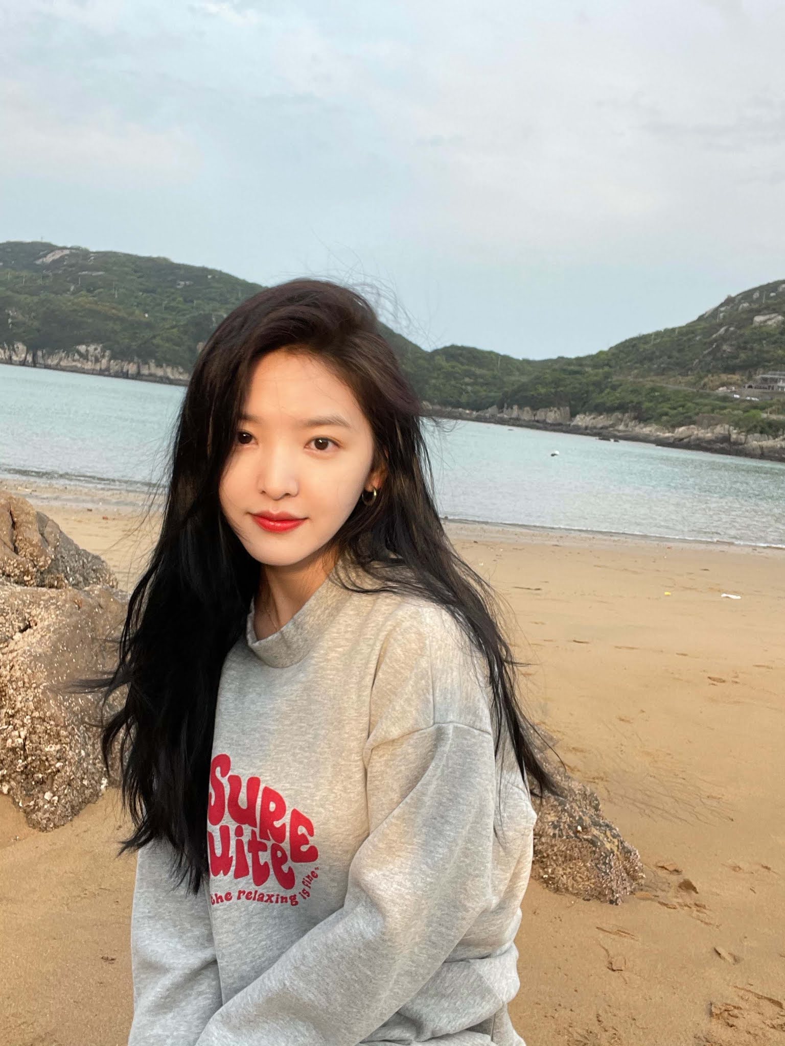 1536x2048 China Entertainment News: Zhang Ruonan poses for photo shoot