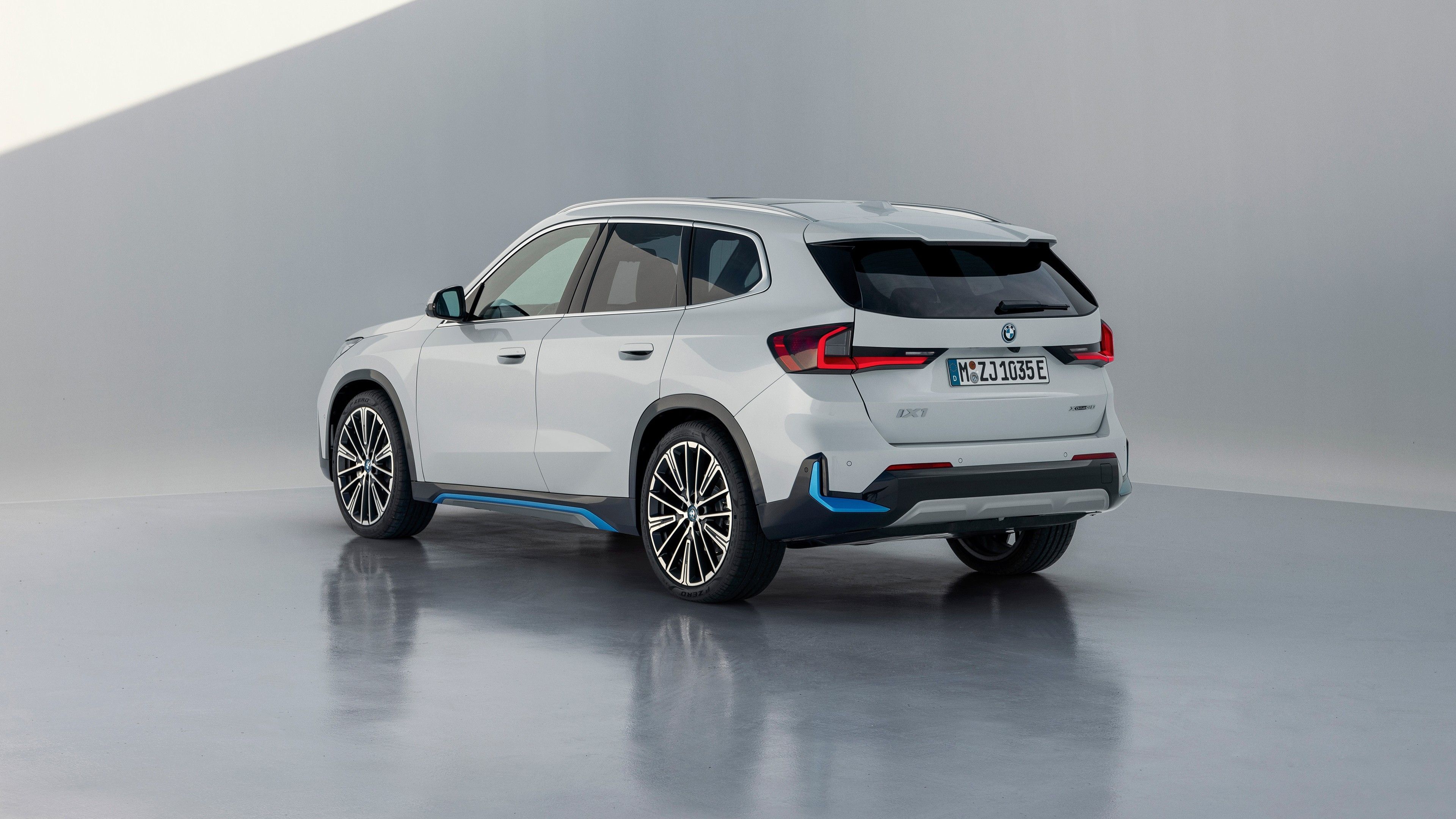 3840x2160 BMW IX1 Xdrive30 2022 2 4K HD Cars Wallpaper
