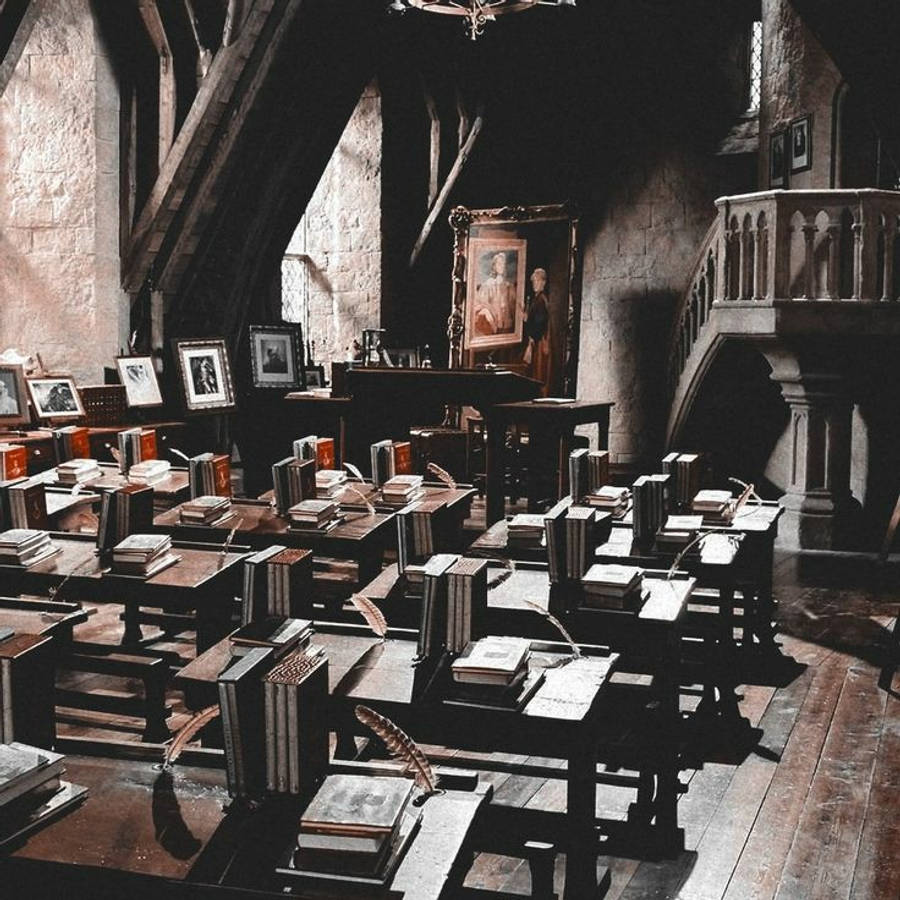 900x900 Hp Classroom Aesthetic Wallpaper