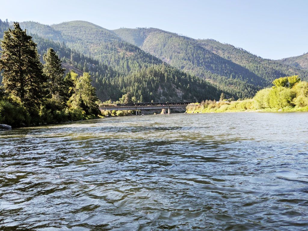 1024x768 Fly Fishing in Missoula, Montana