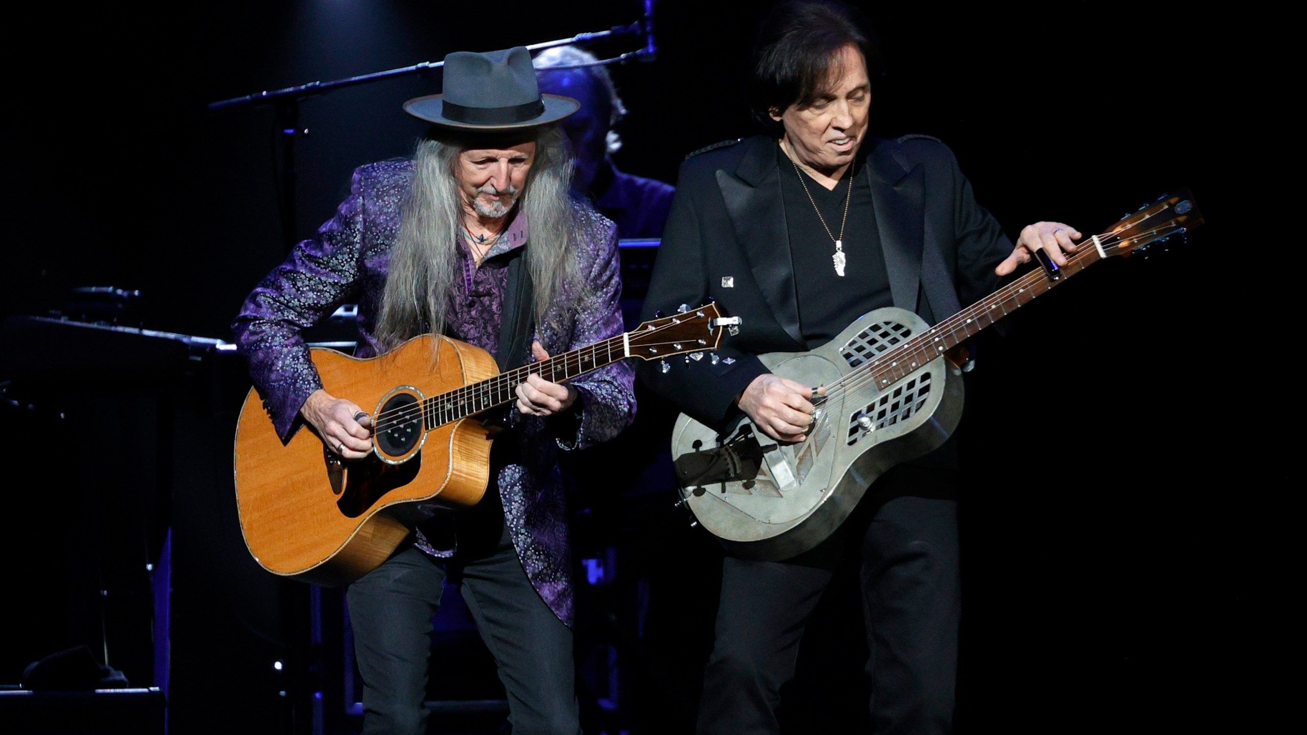 2560x1440 Doobie Brothers' extend 50th Anniversary Tour with stop Kansas City
