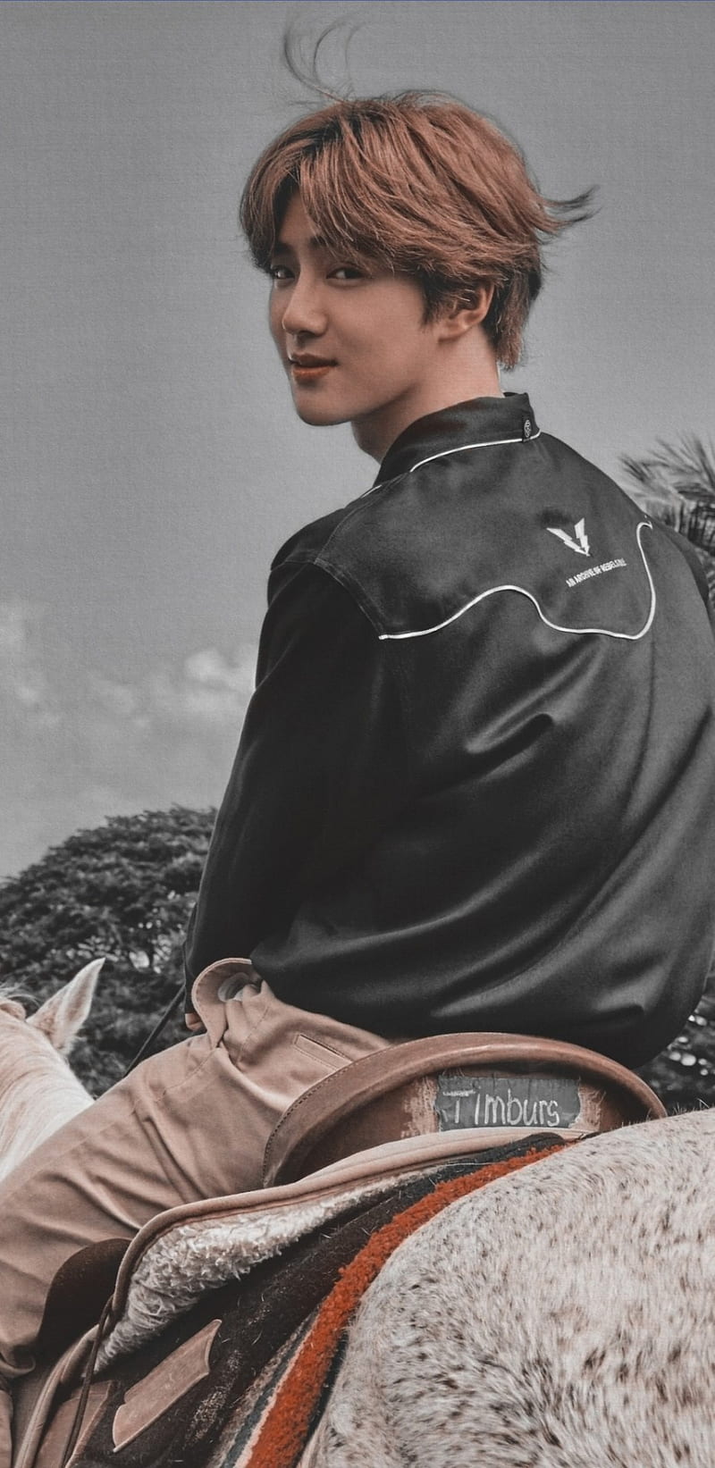 800x1643 Suho, exo, exosuho, kimjunmyeon, HD phone wallpaper