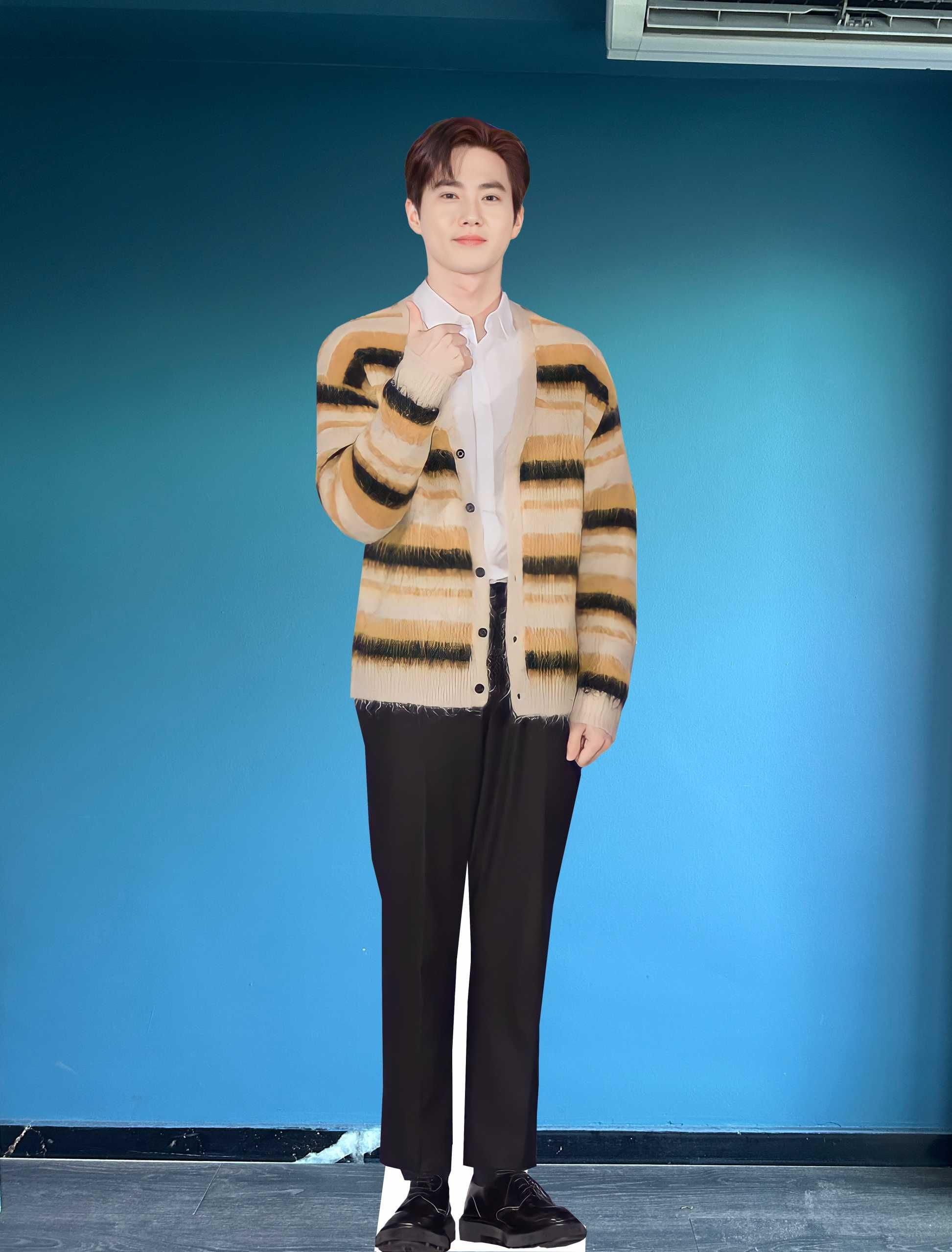 1945x2559 Suho Life size Cardboard Cutout Model